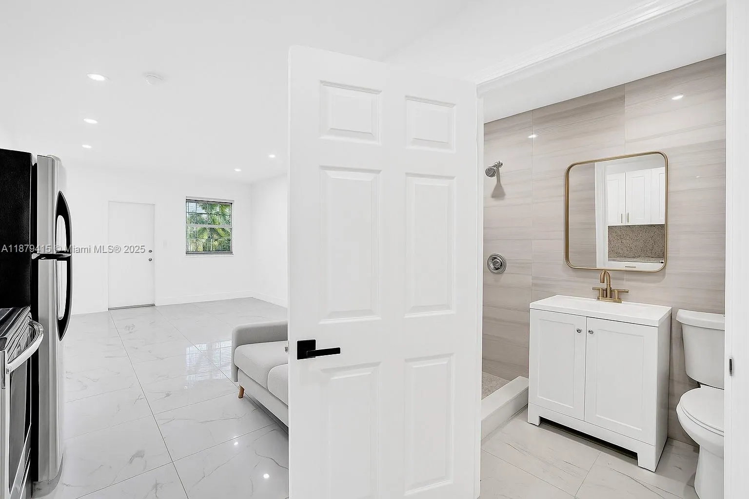 5807 SW 25th St, #7