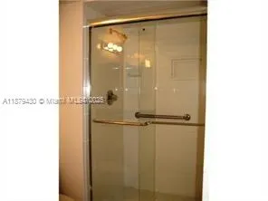 413 Lakeview Dr, #104