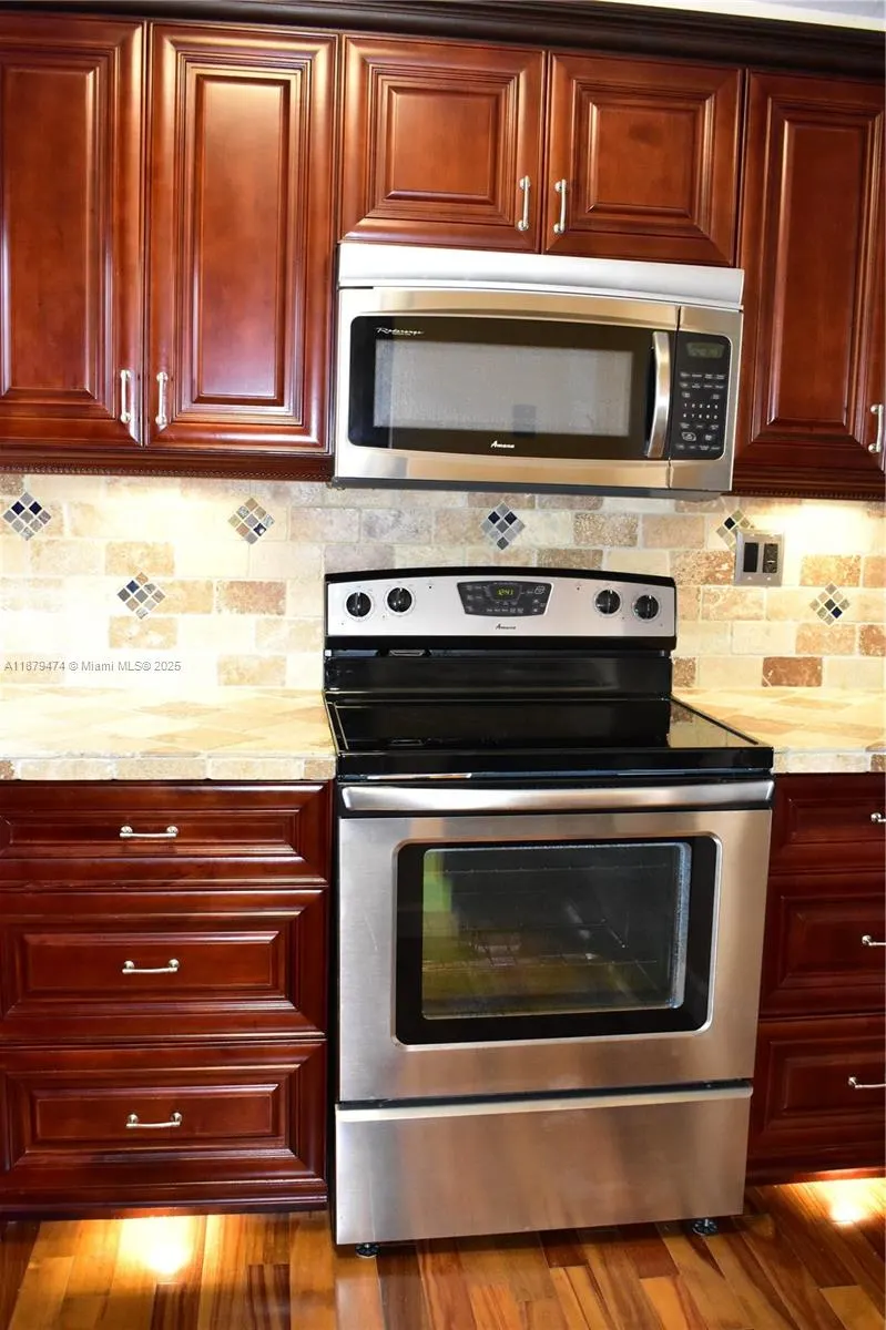 9641 Sunrise Lakes Blvd, #306