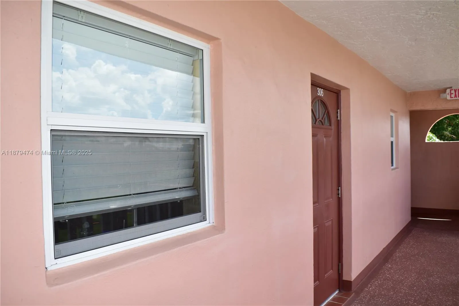 9641 Sunrise Lakes Blvd, #306