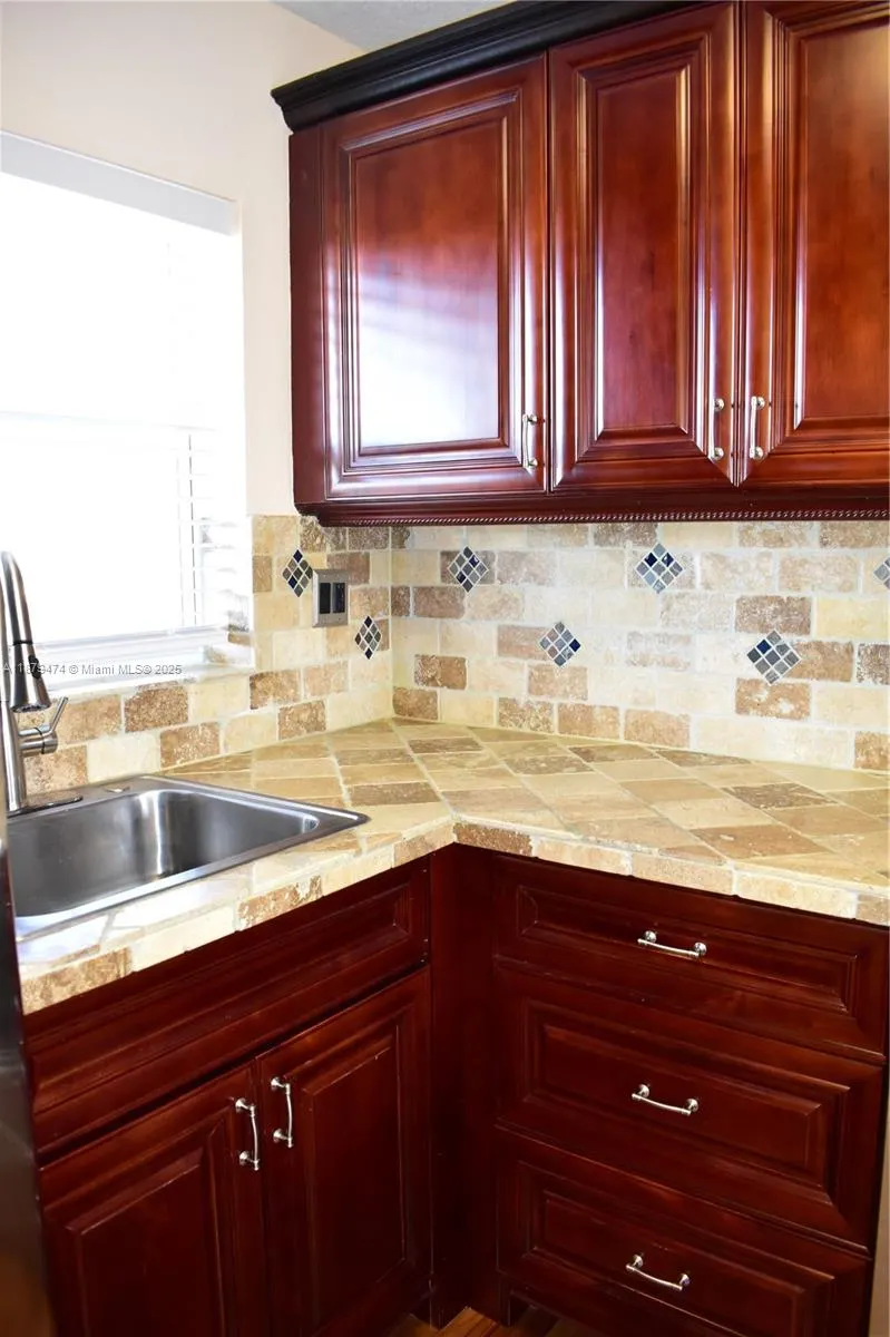 9641 Sunrise Lakes Blvd, #306