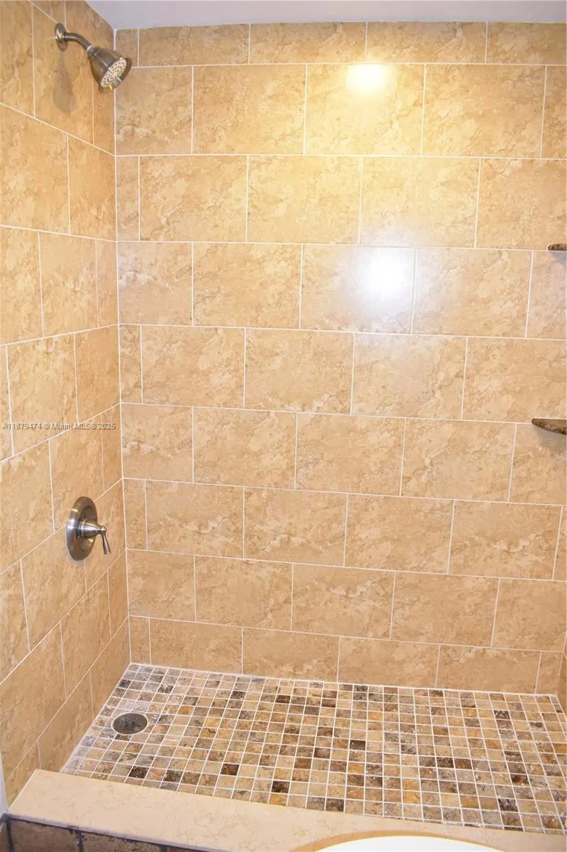 9641 Sunrise Lakes Blvd, #306