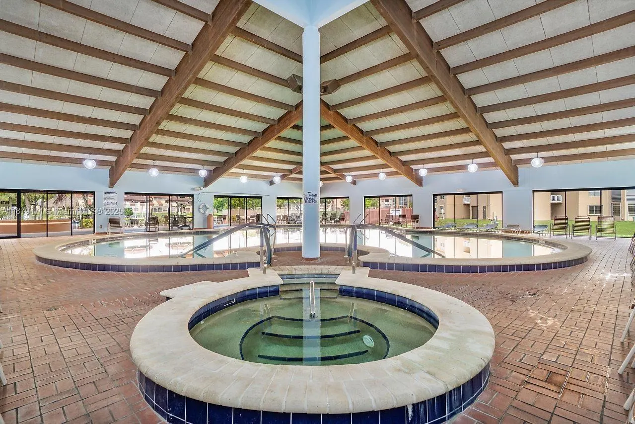 9641 Sunrise Lakes Blvd, #306