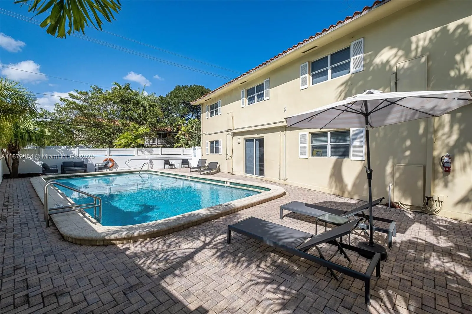 2025 Miami Rd, #15