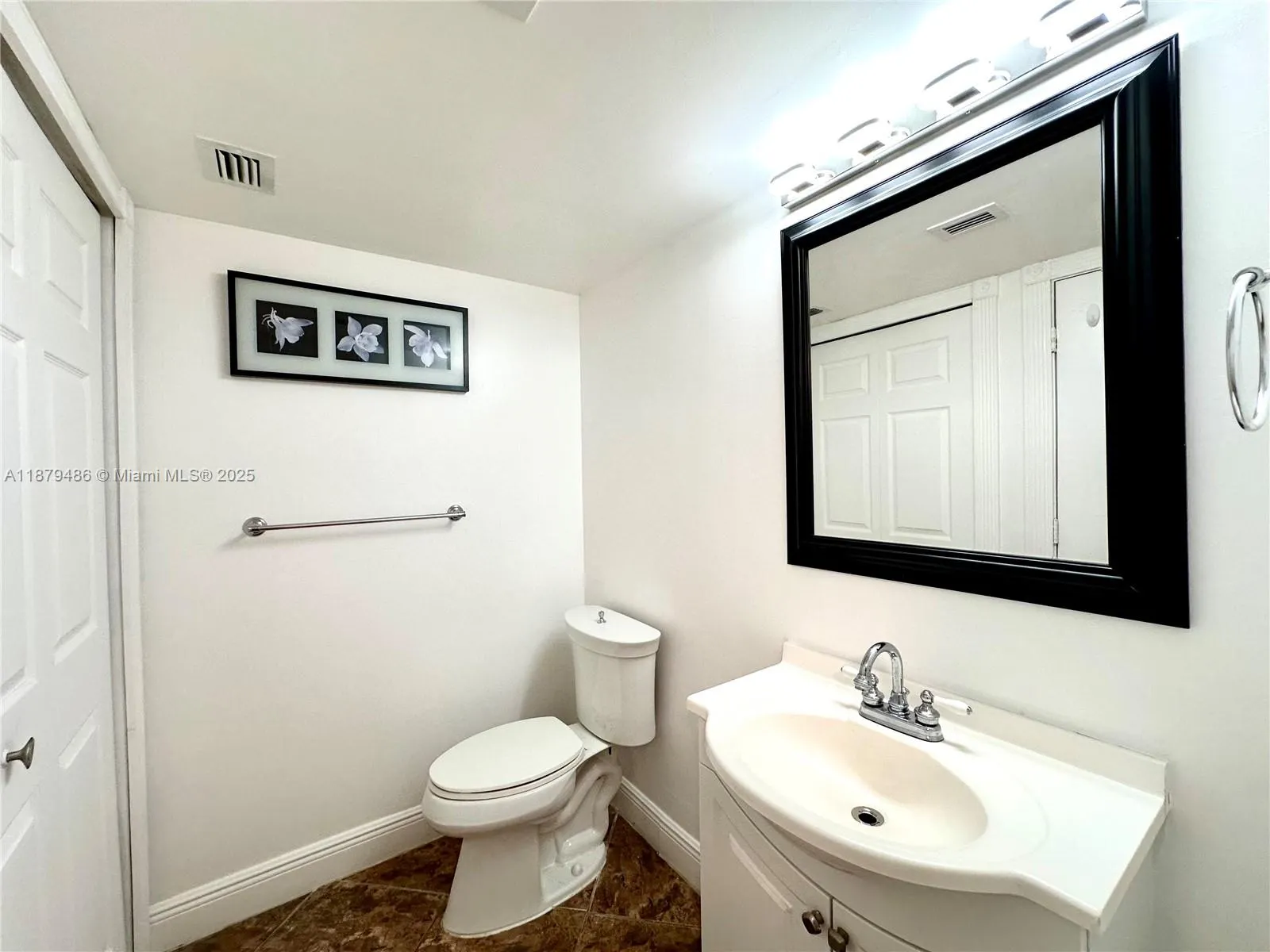 1849 S Ocean Dr, #605