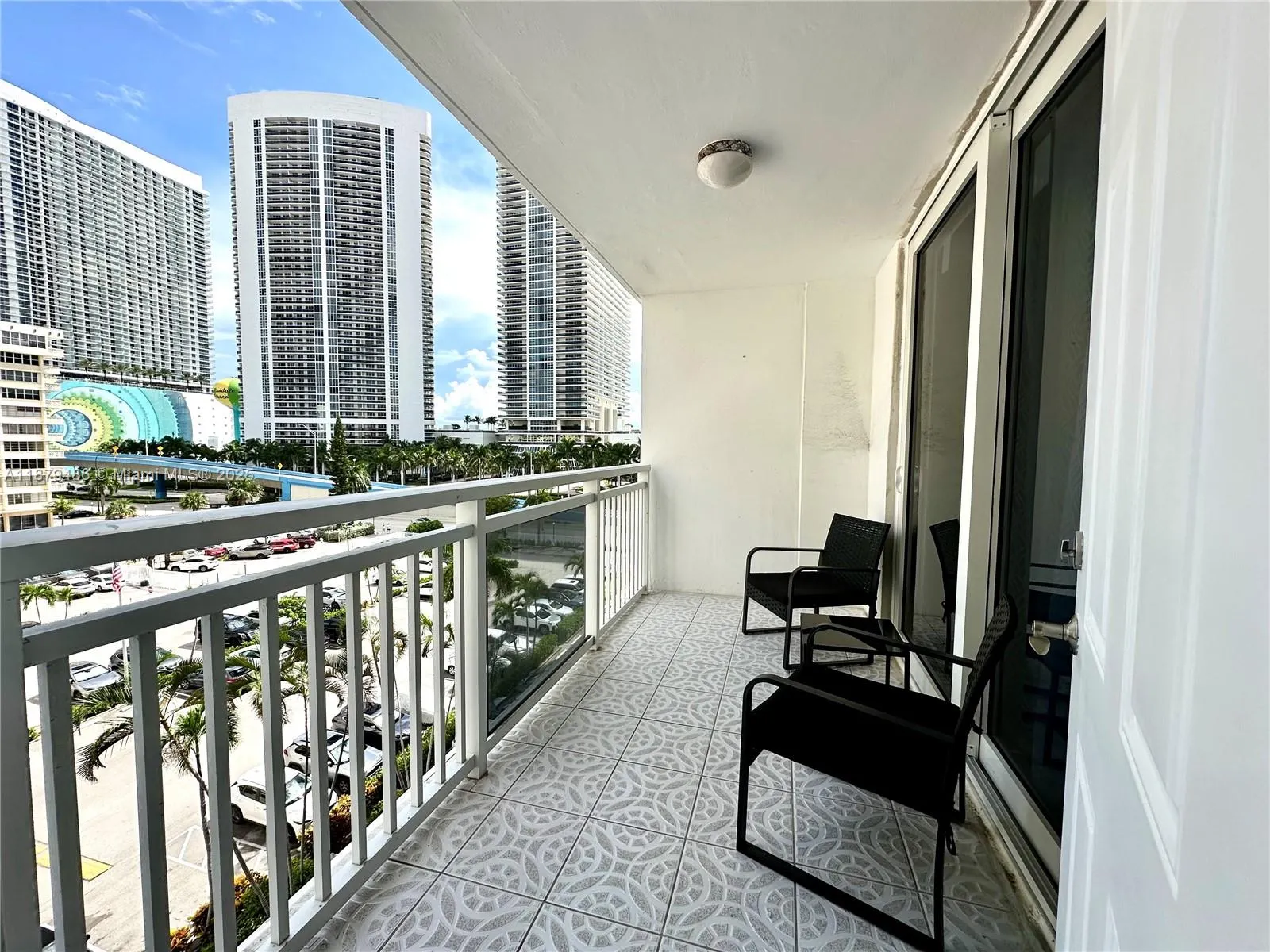 1849 S Ocean Dr, #605