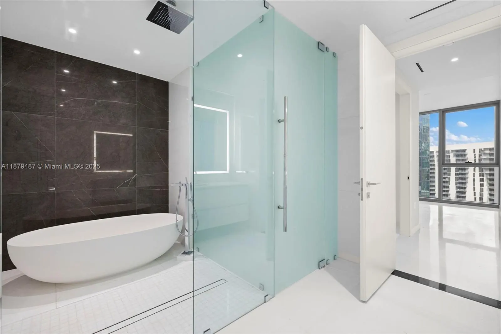 300 Biscayne Blvd Way, #2409
