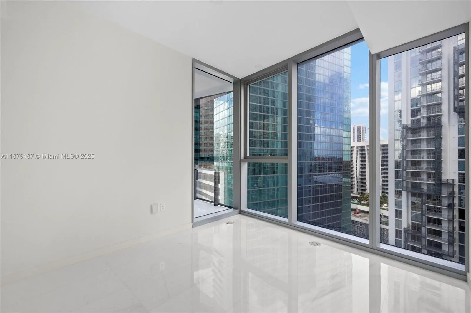 300 Biscayne Blvd Way, #2409