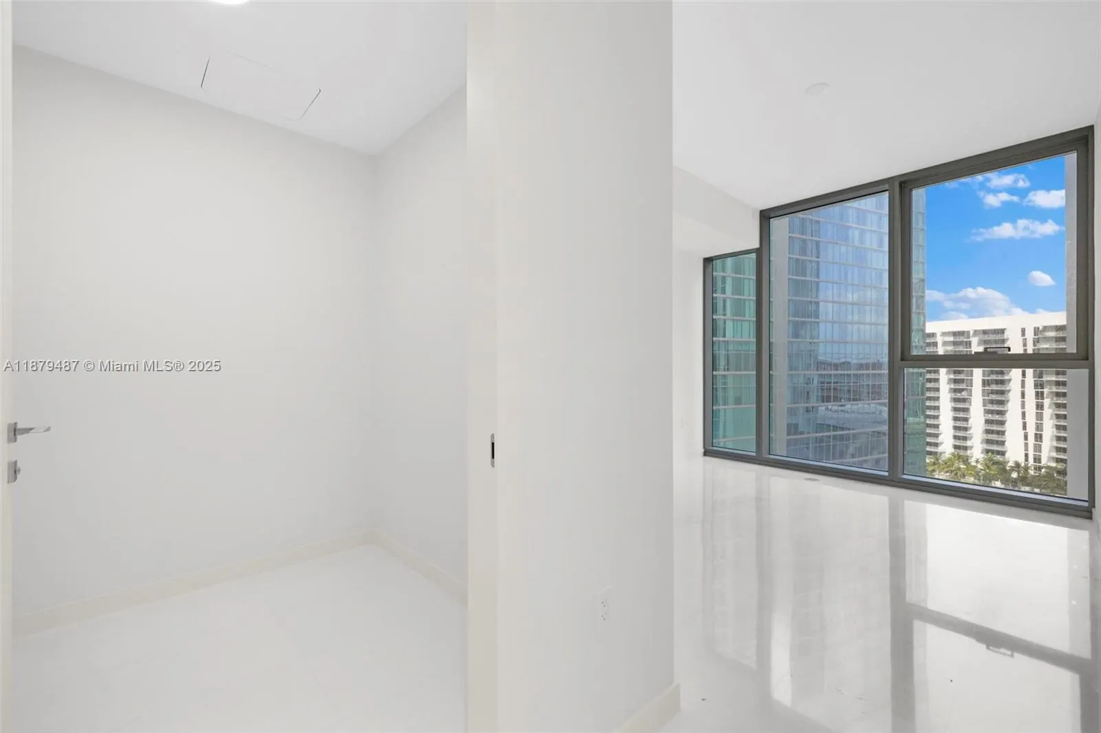 300 Biscayne Blvd Way, #2409