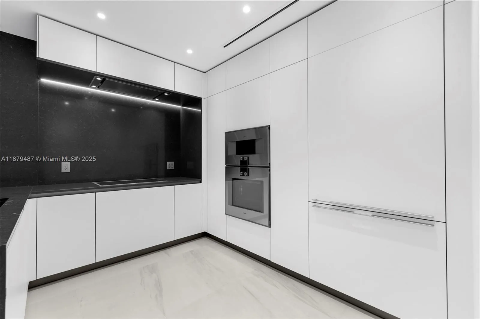 300 Biscayne Blvd Way, #2409