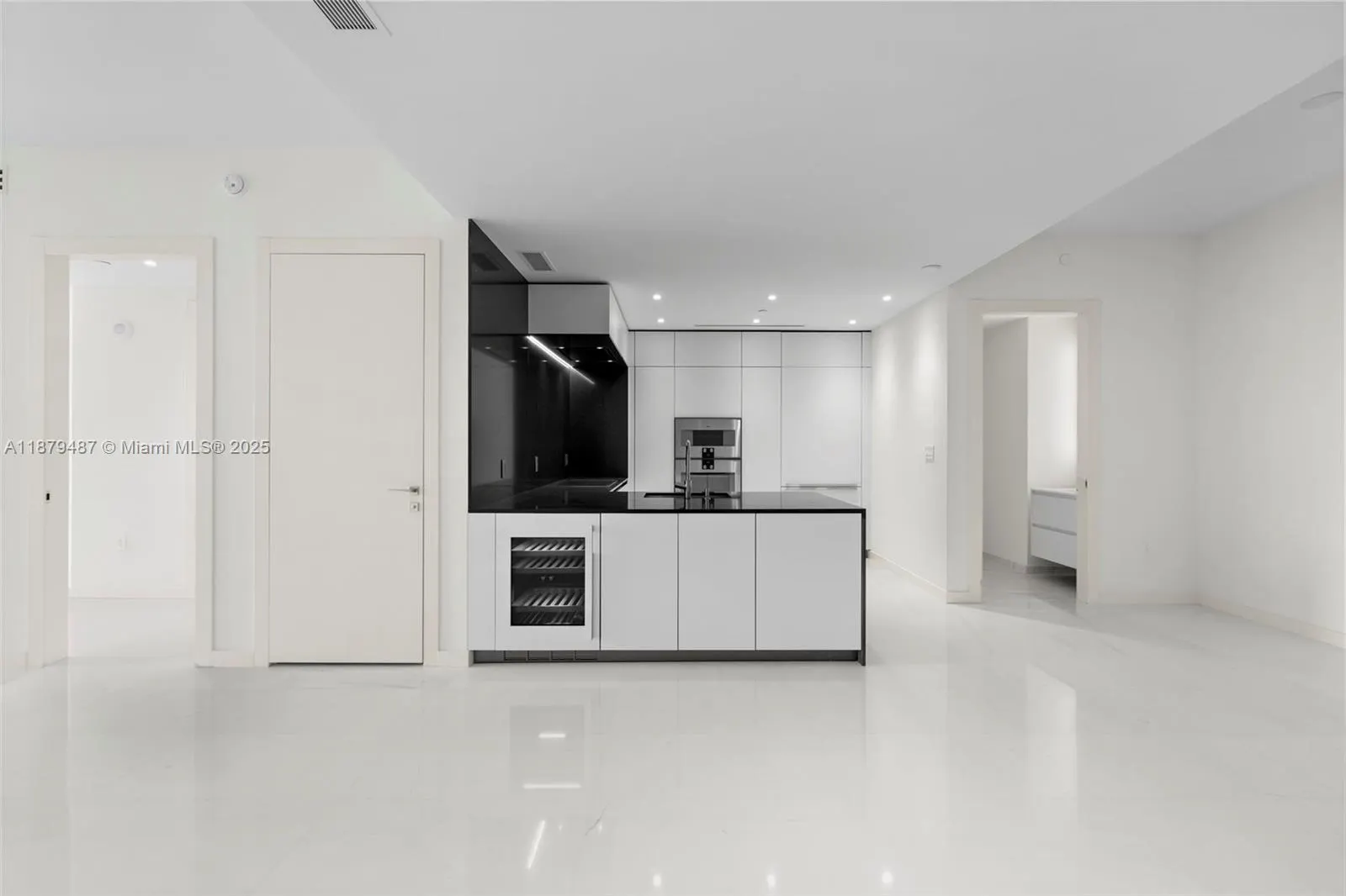 300 Biscayne Blvd Way, #2409
