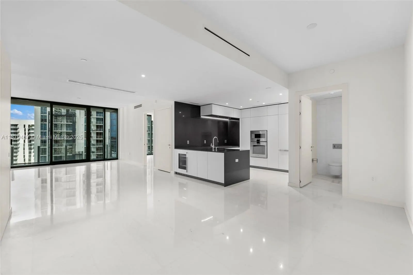 300 Biscayne Blvd Way, #2409