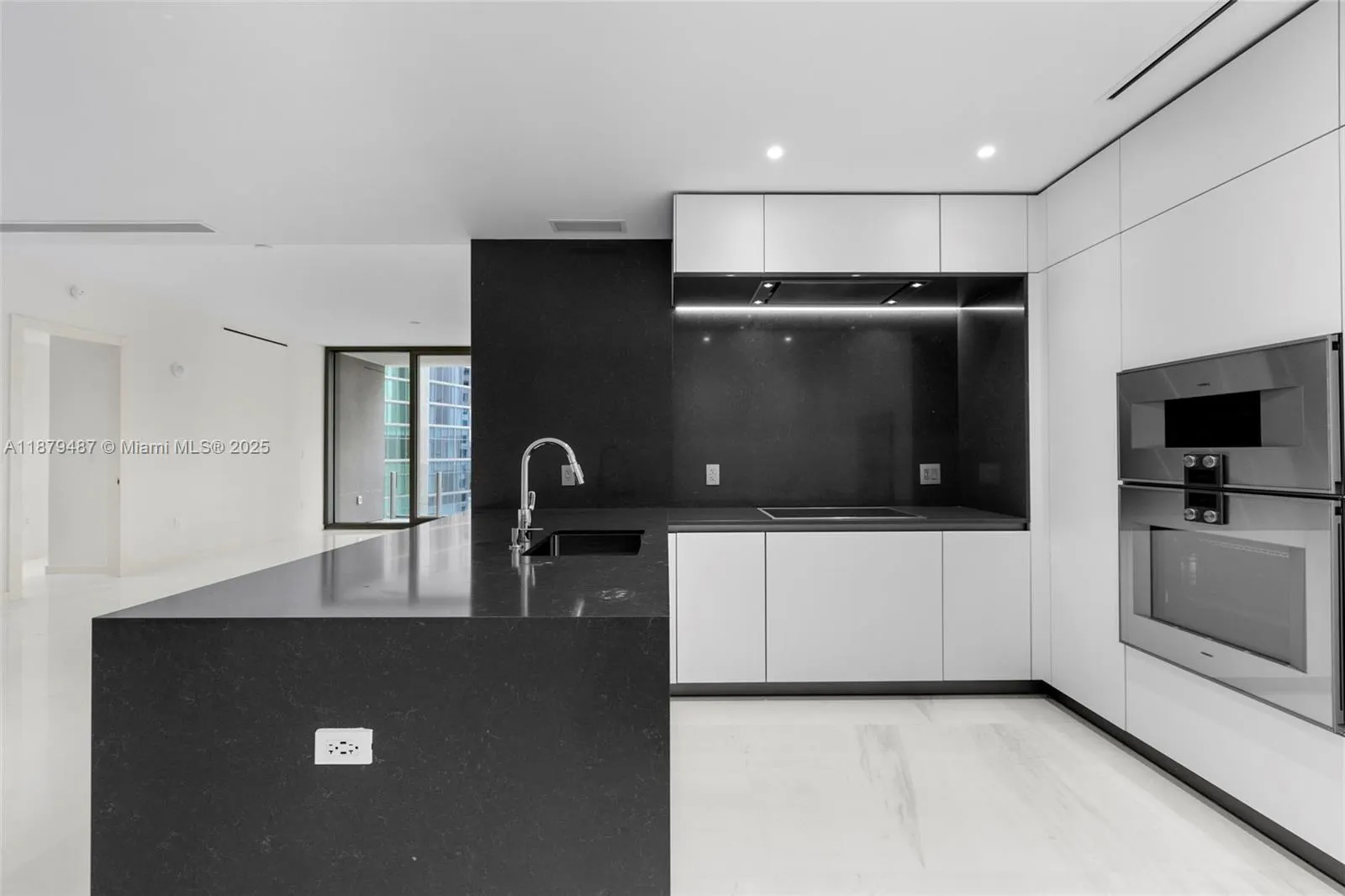 300 Biscayne Blvd Way, #2409