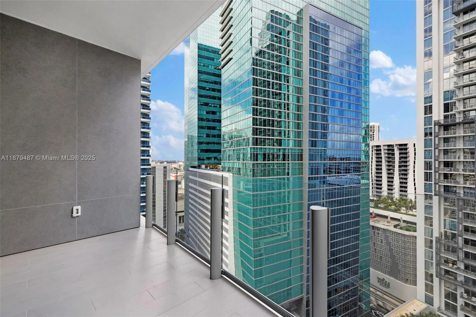 300 Biscayne Blvd Way, #2409