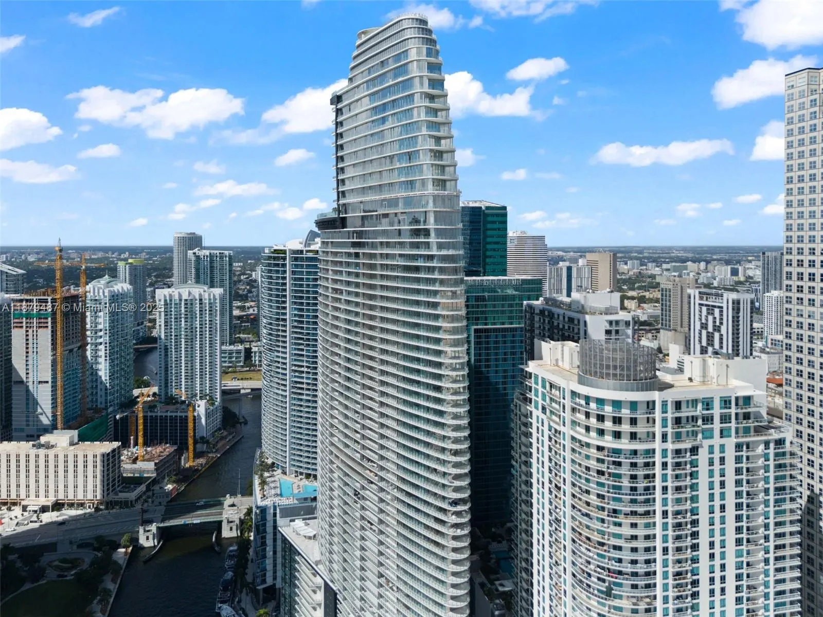 300 Biscayne Blvd Way, #2409