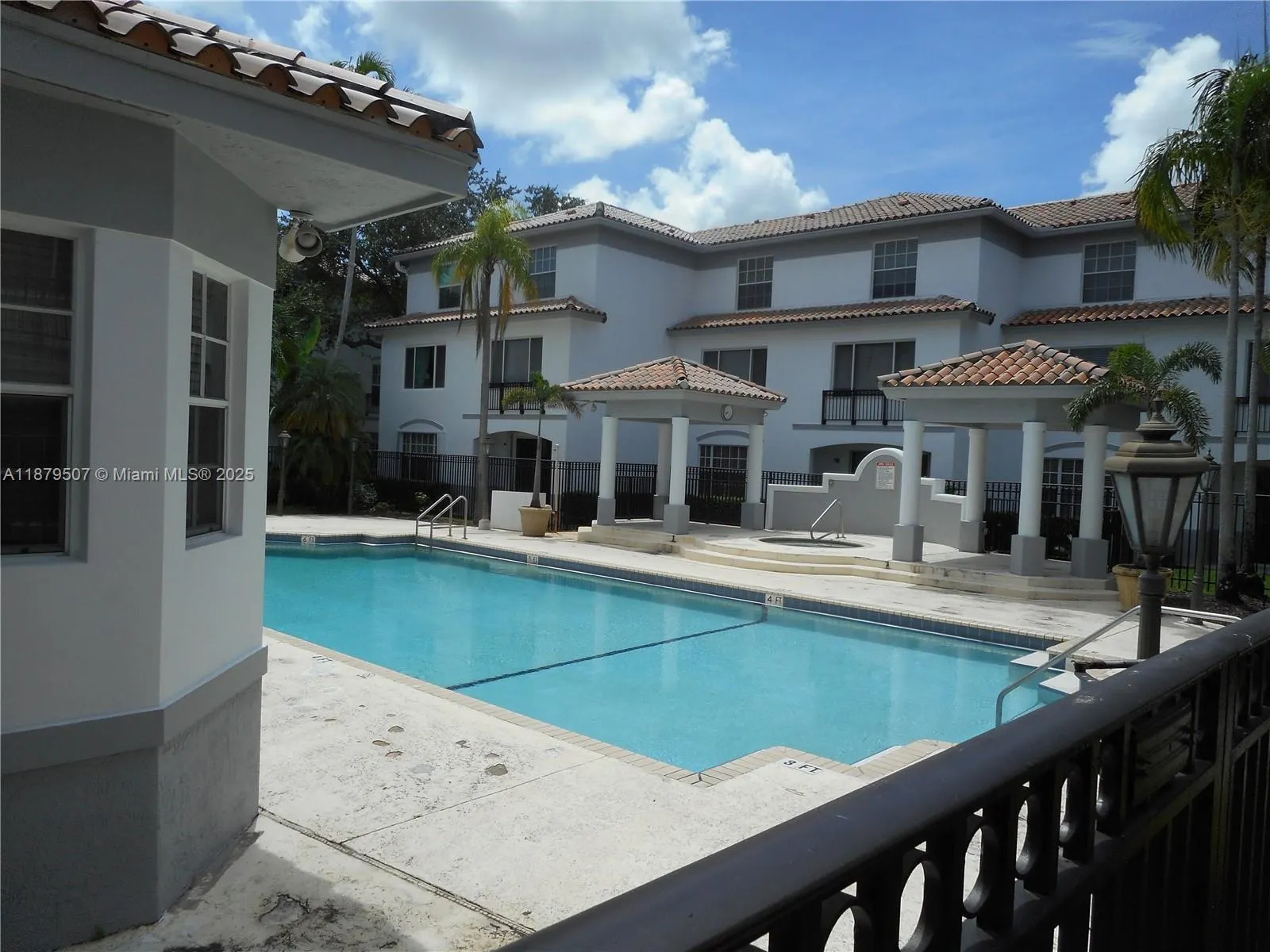 761 SW 148th Ave, #903