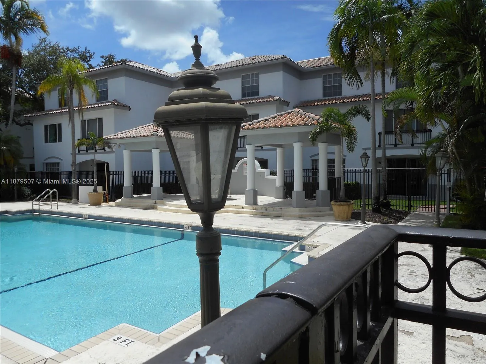 761 SW 148th Ave, #903