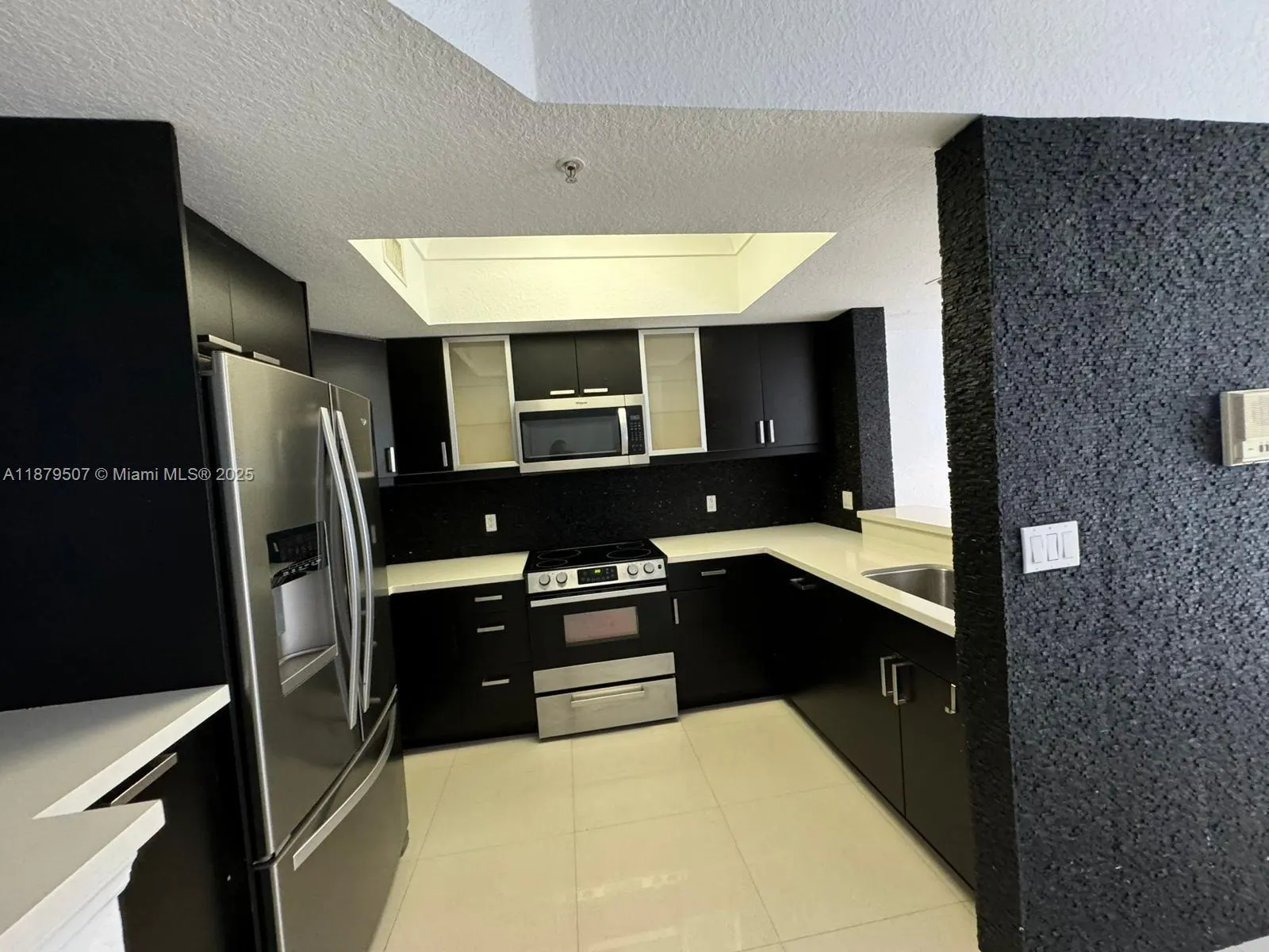761 SW 148th Ave, #903