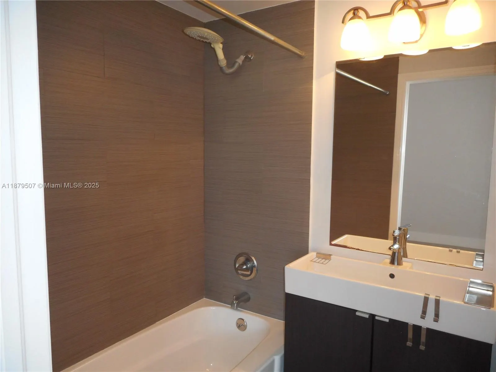 761 SW 148th Ave, #903