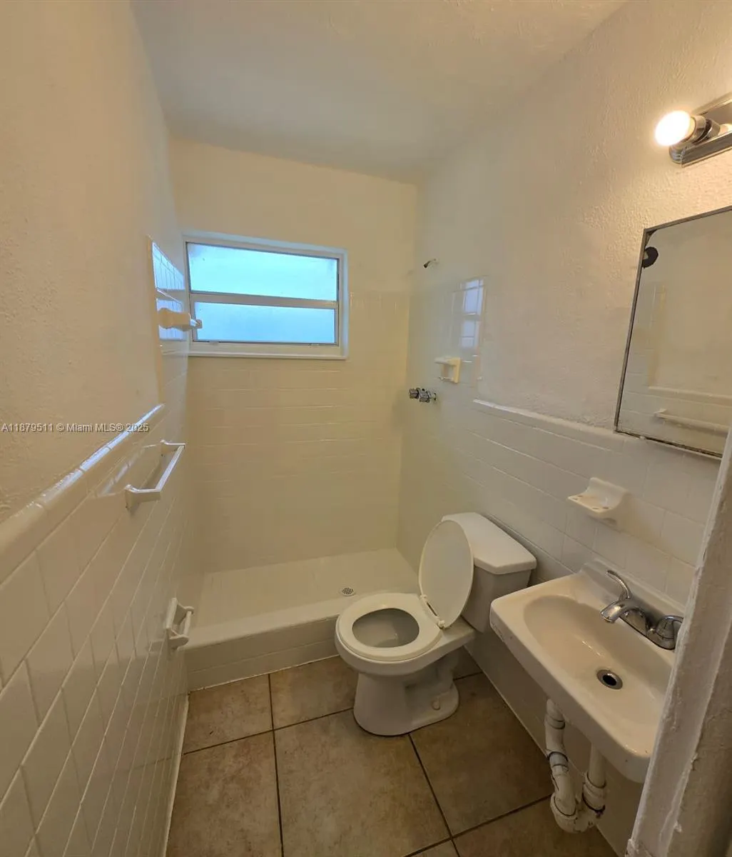 3981 SW 12th Pl, #2