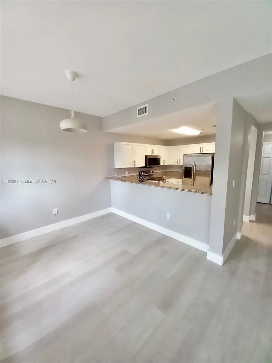 11403 NW 89th St, #209
