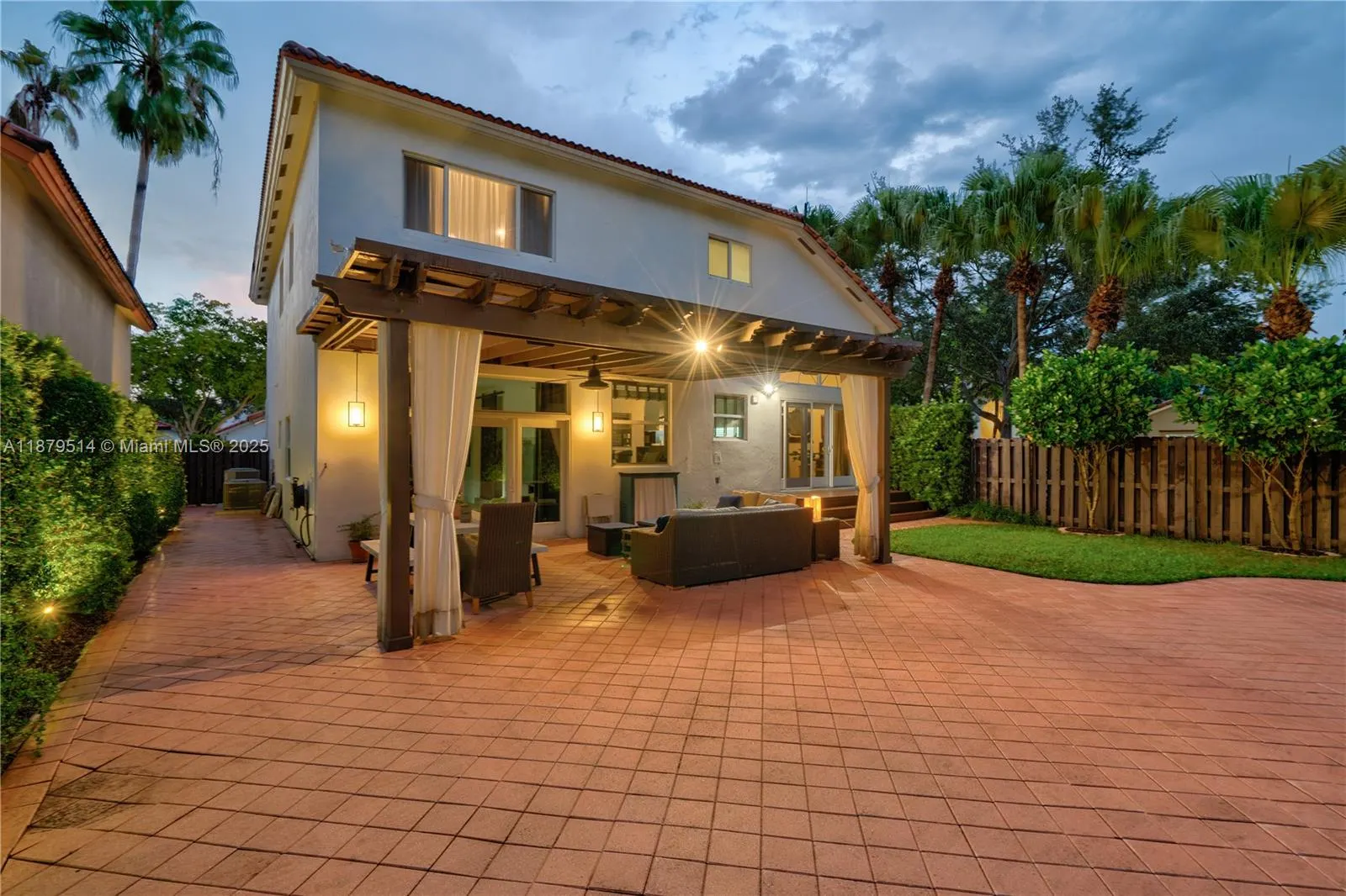 10934 NW 59th St