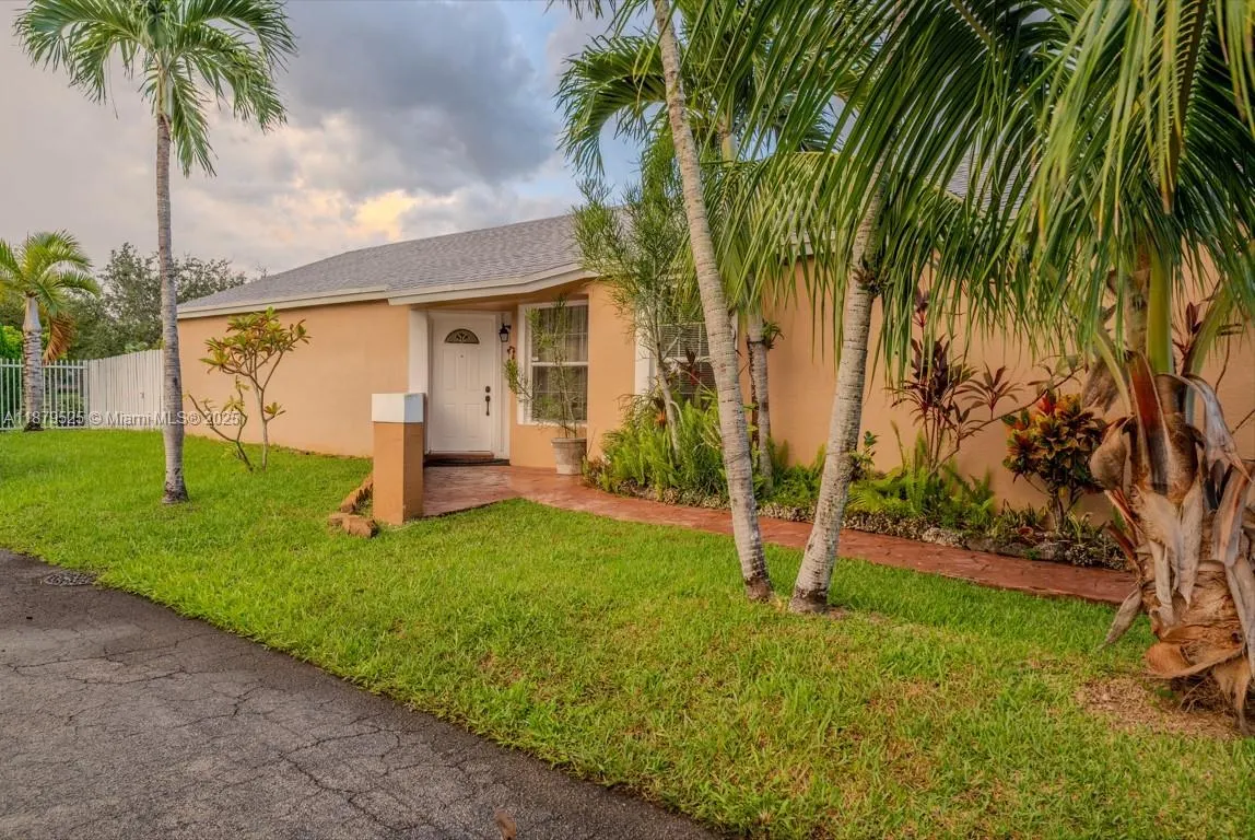 14950 SW 75th Ter