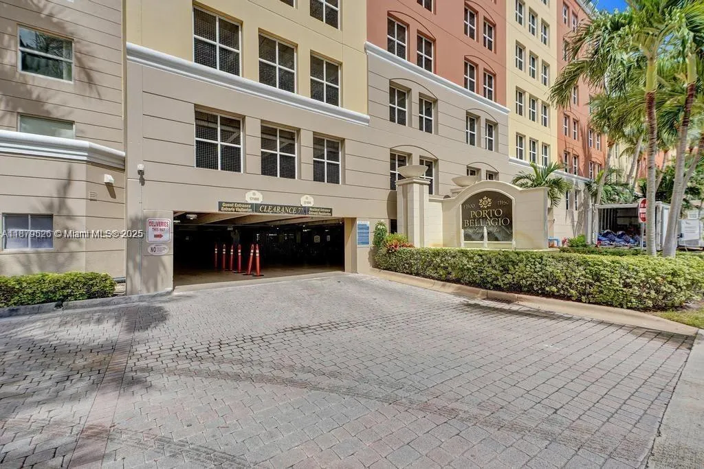 17150 N BAY RD, #2220