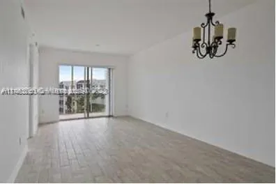 3600 Oaks Clubhouse Dr, #509