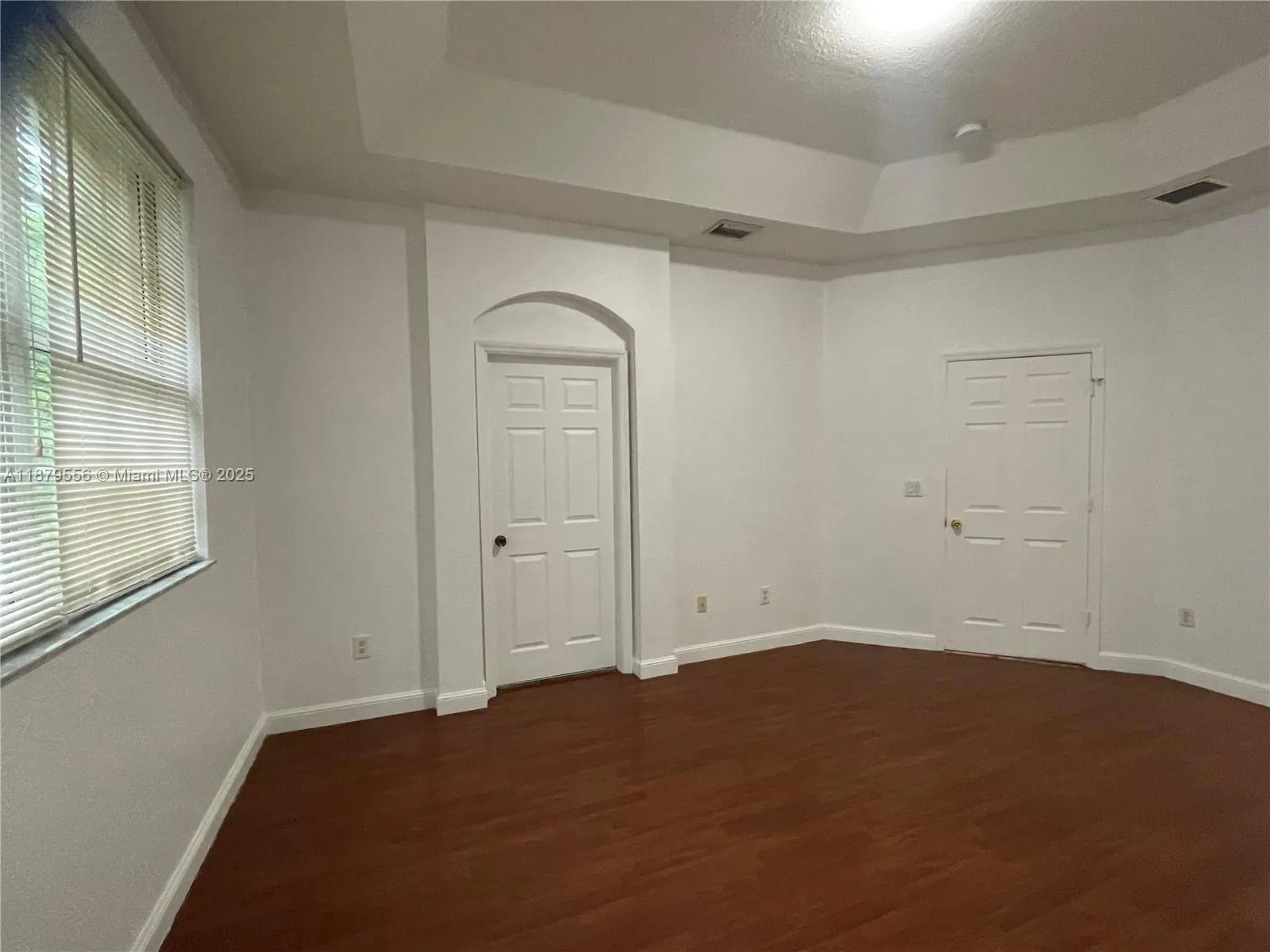 2145 NE 7th St, #2145