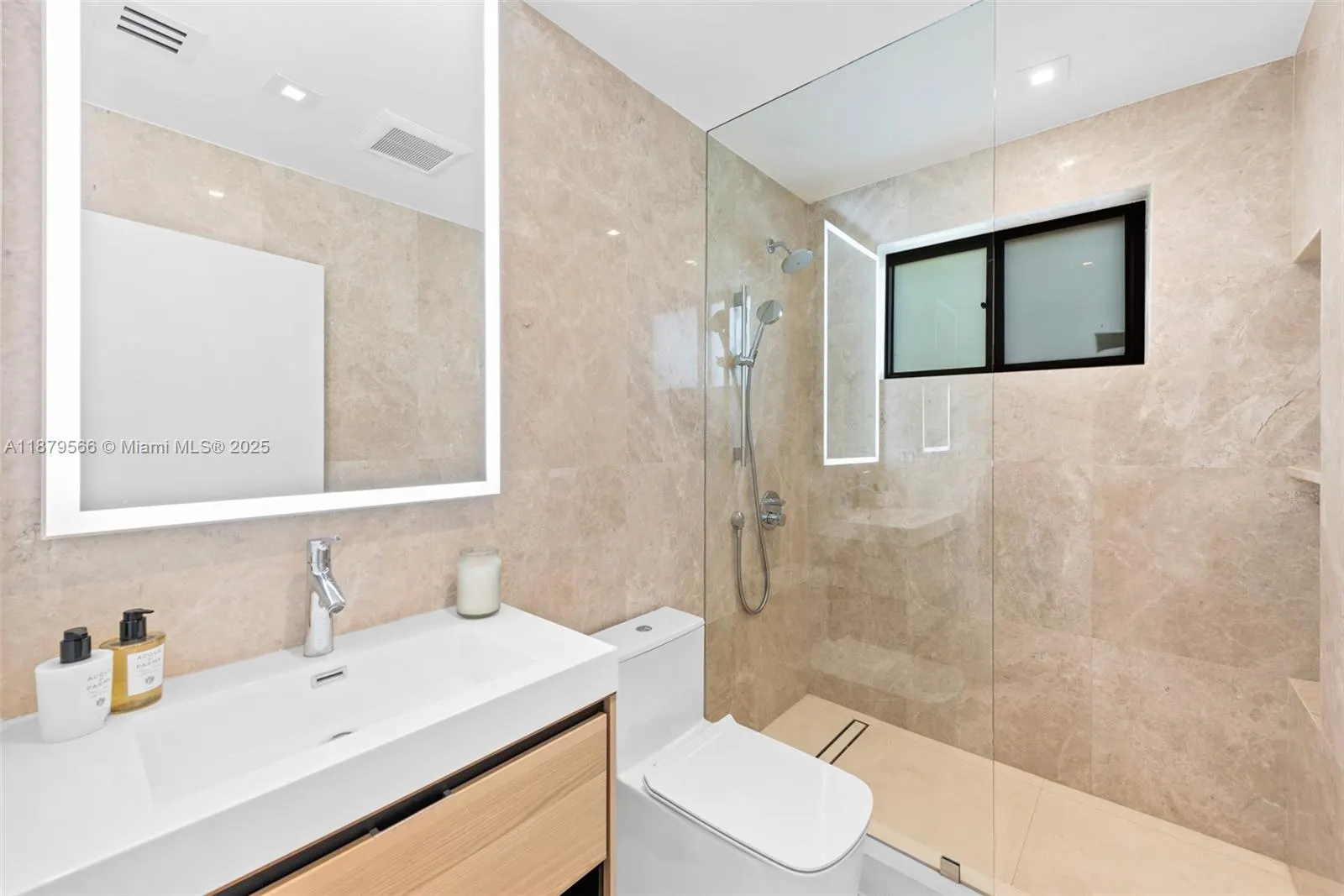 120 NE 49th St