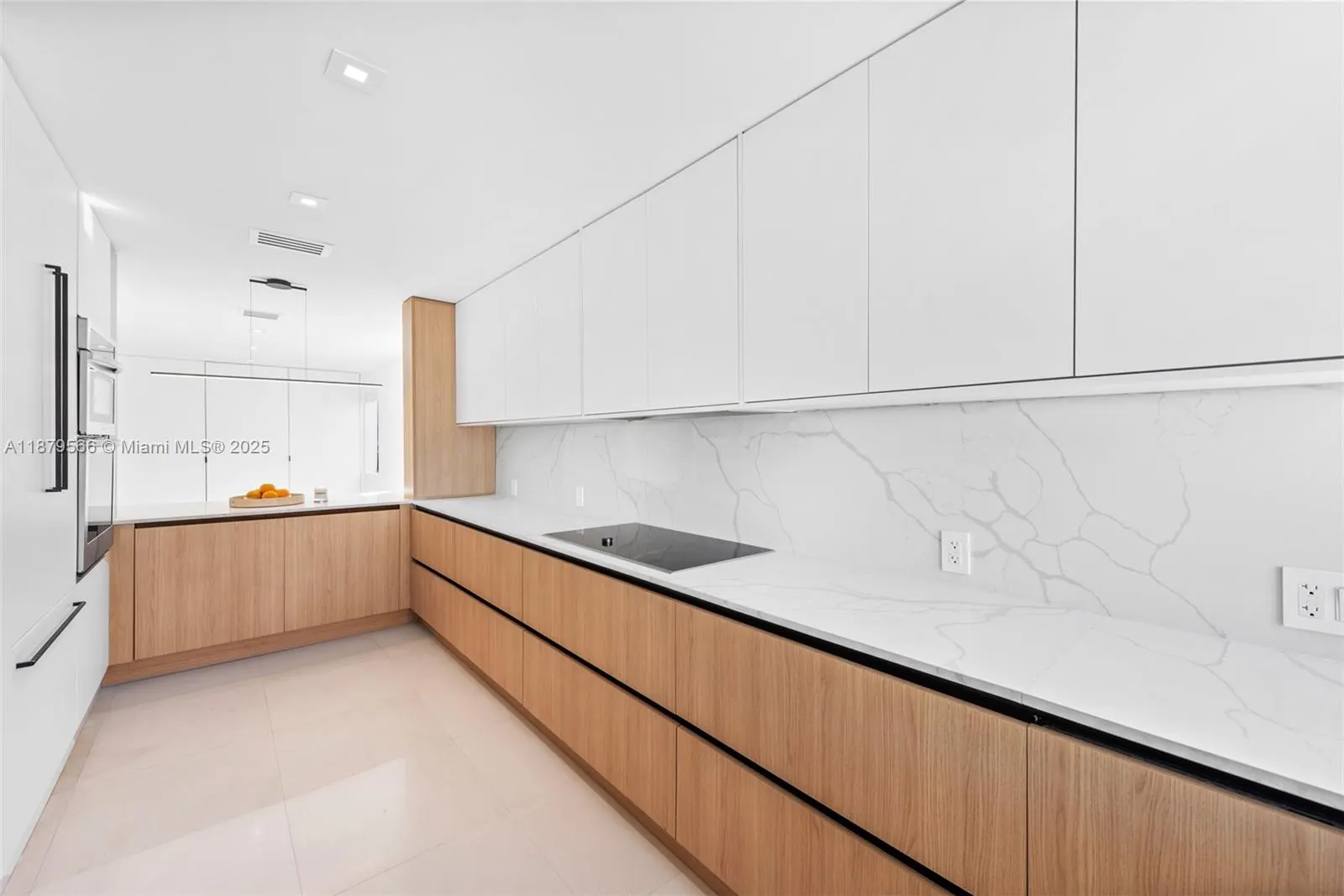 120 NE 49th St