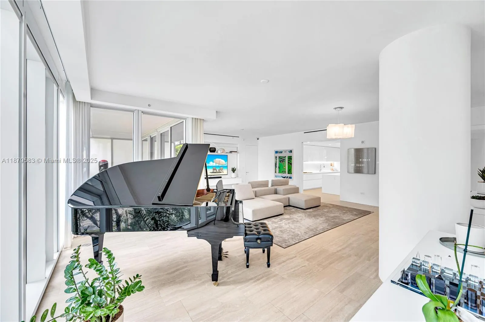 9001 Collins Ave, #S-201