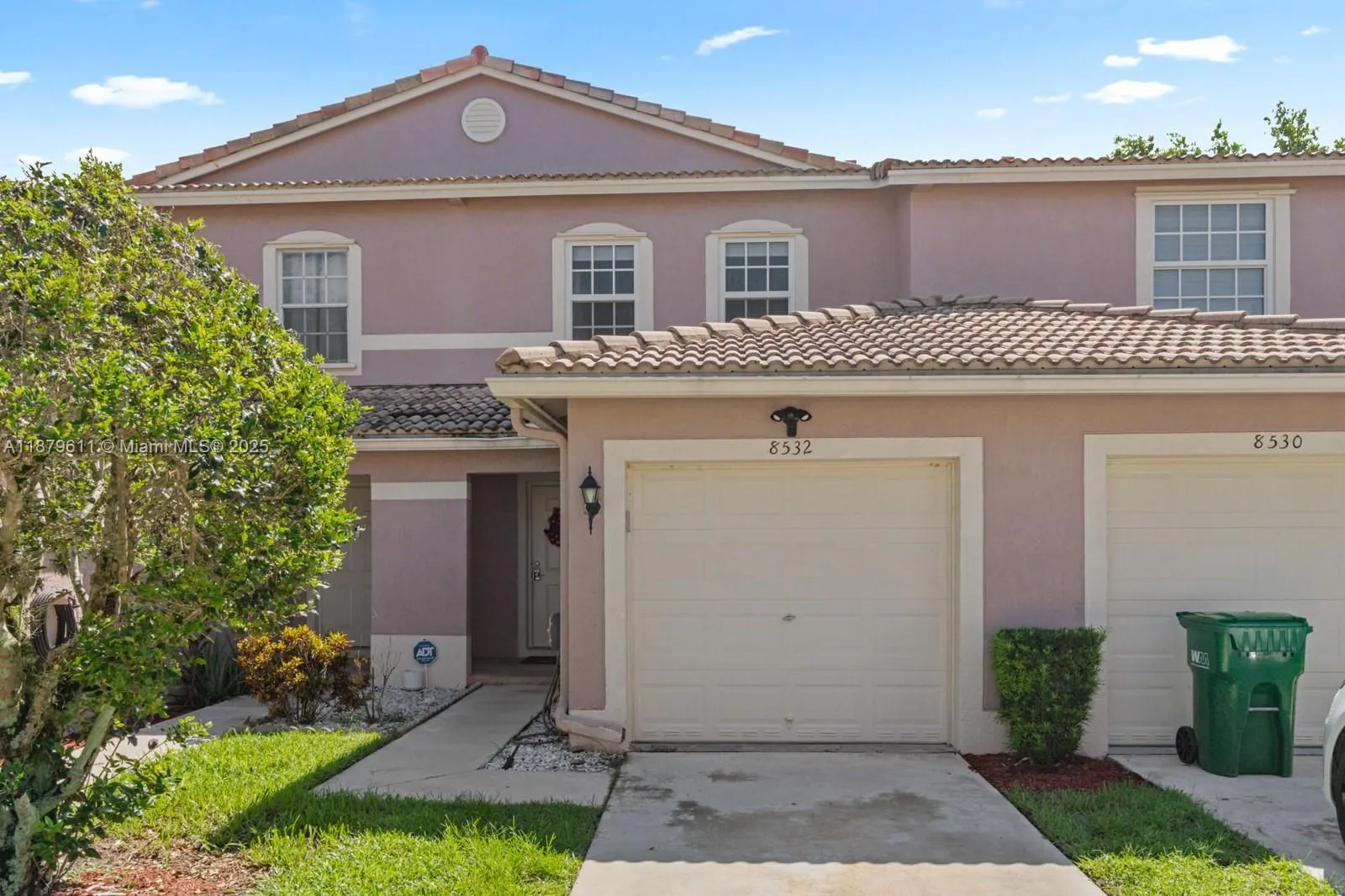 8532 W Southgate Shores Cir