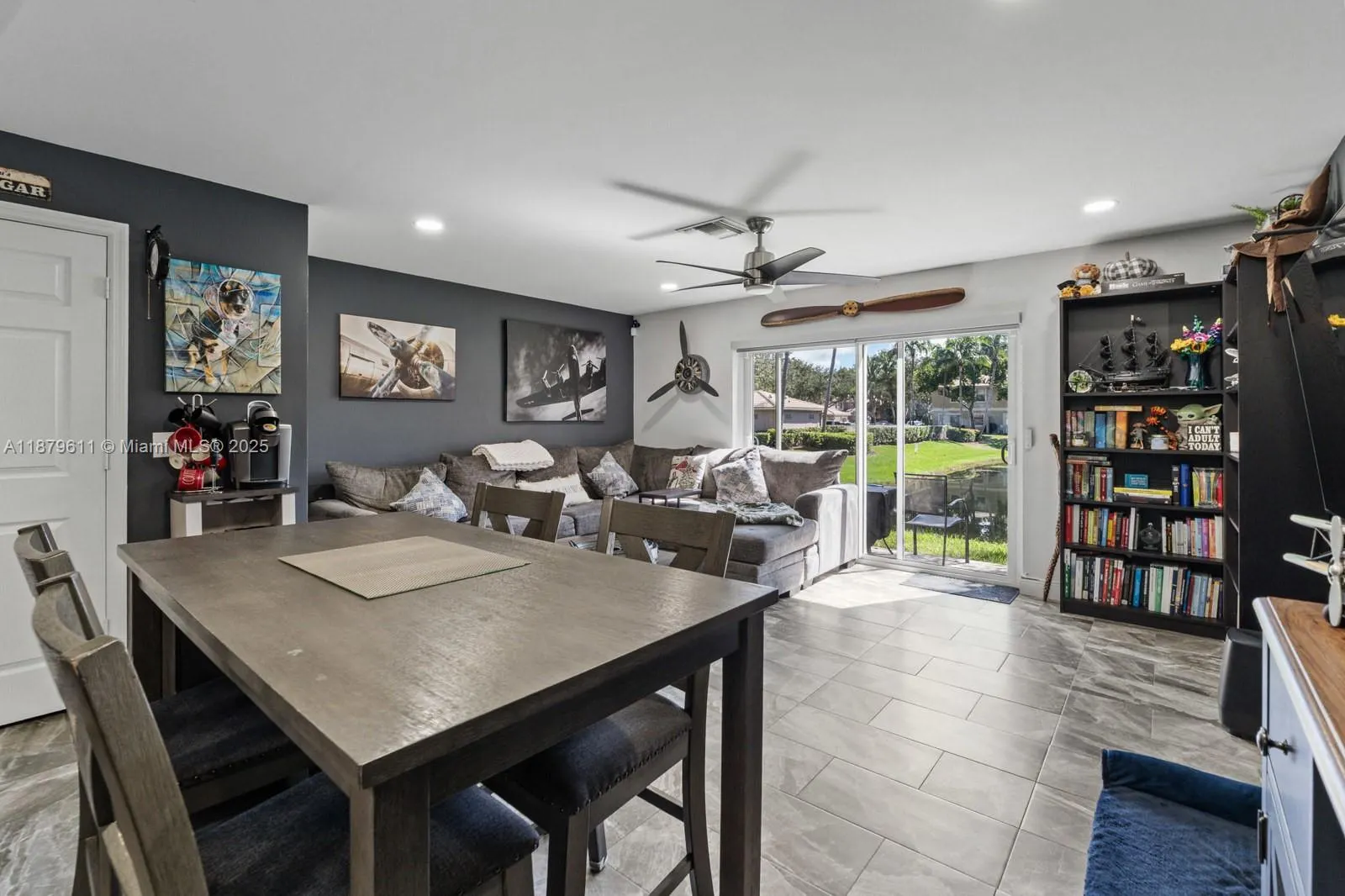 8532 W Southgate Shores Cir