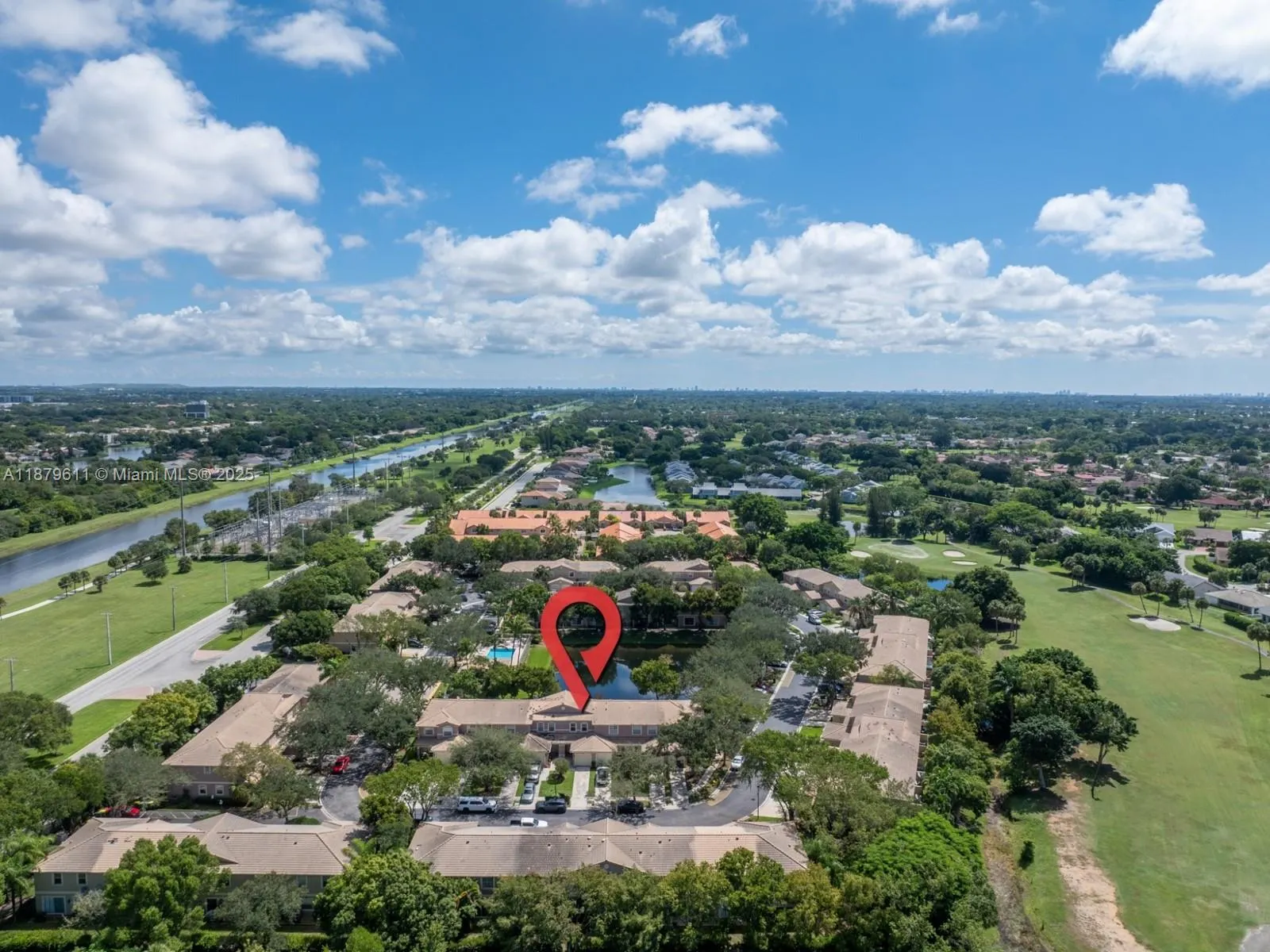 8532 W Southgate Shores Cir