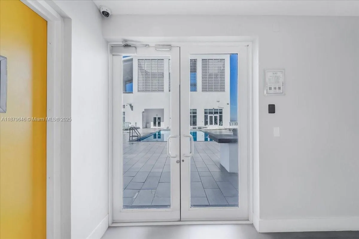 133 NE 2nd Ave, #3601
