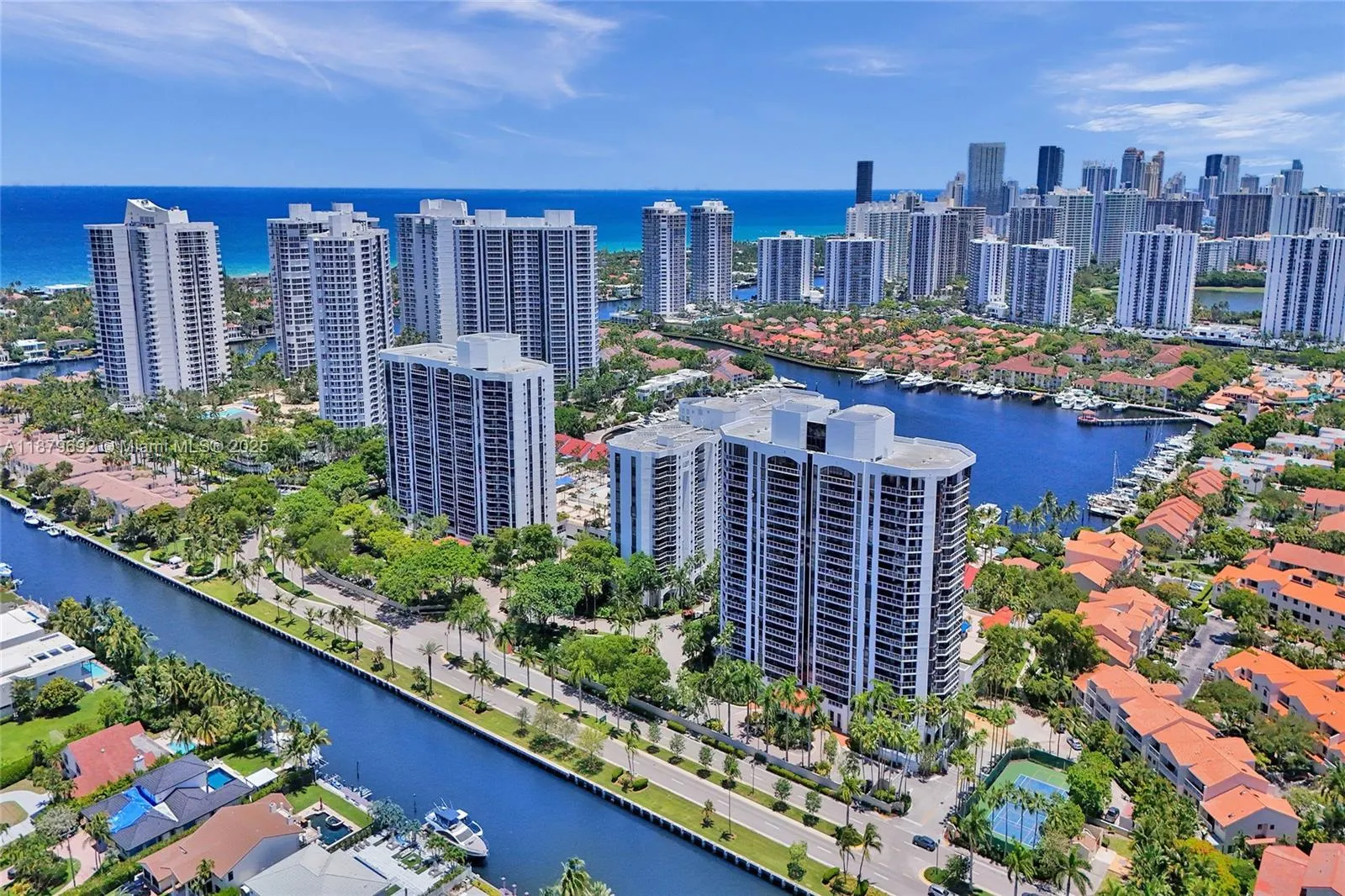 3640 Yacht Club Dr, #1704