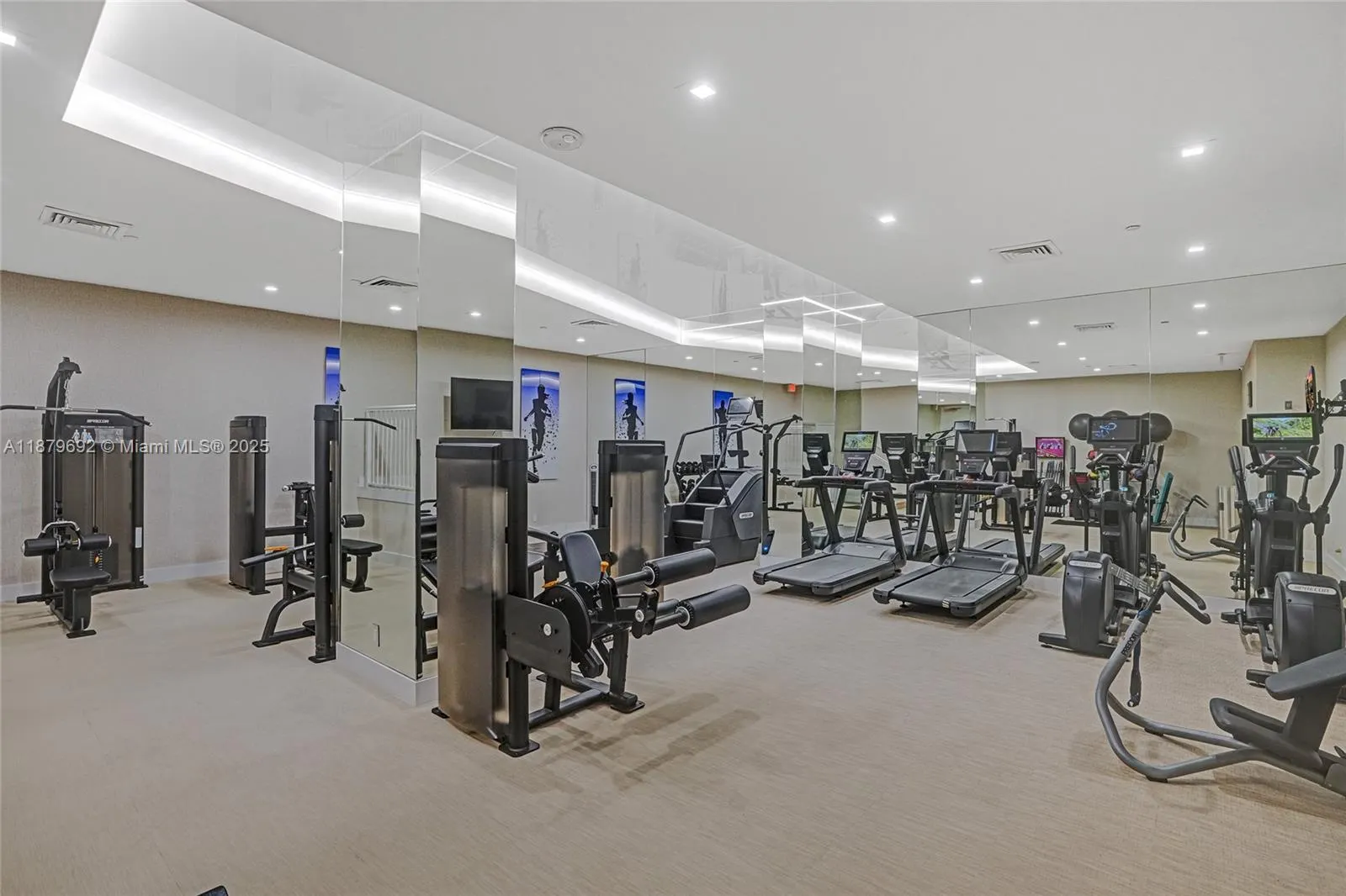 3640 Yacht Club Dr, #1704