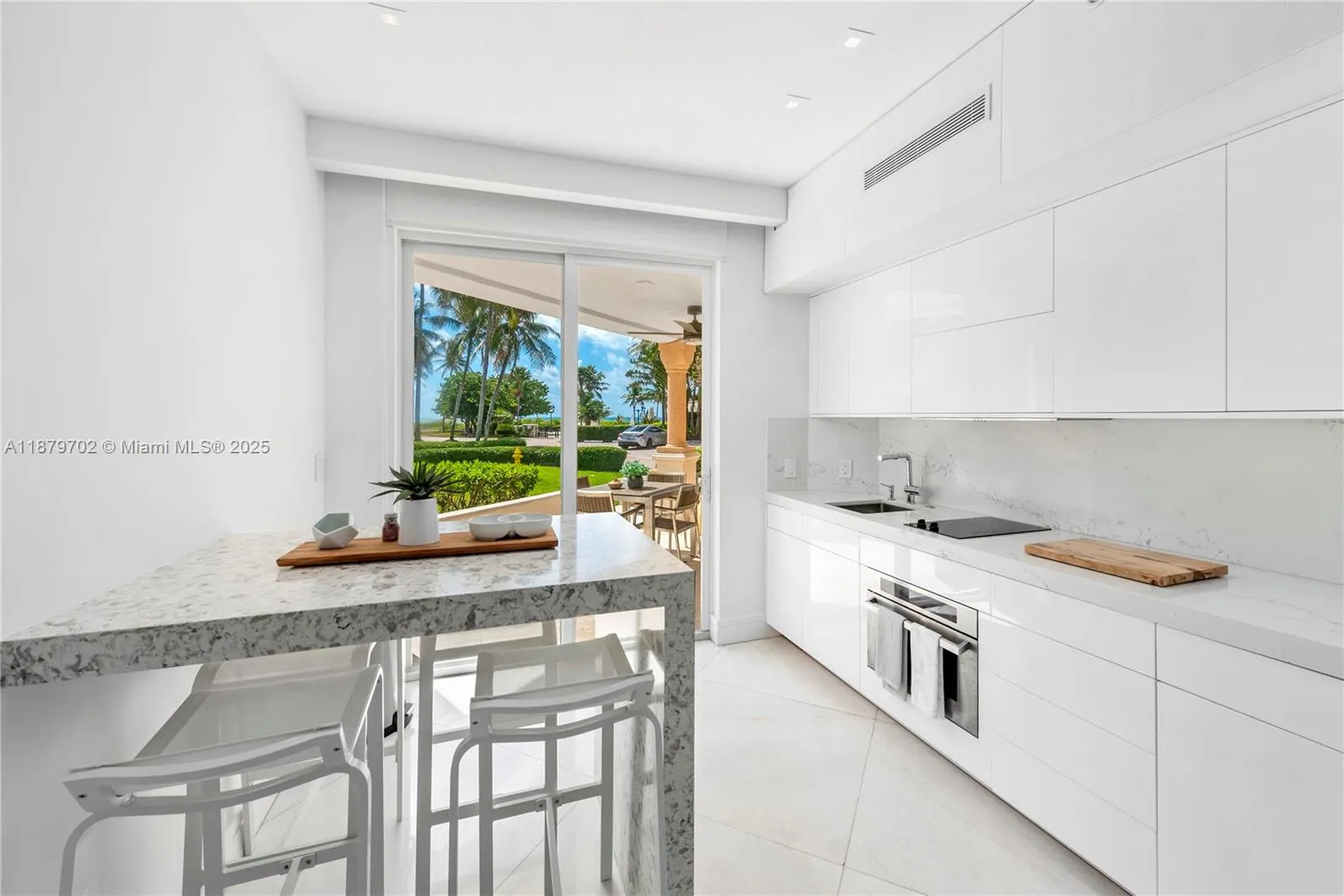 15512 Fisher Island Dr, #15512