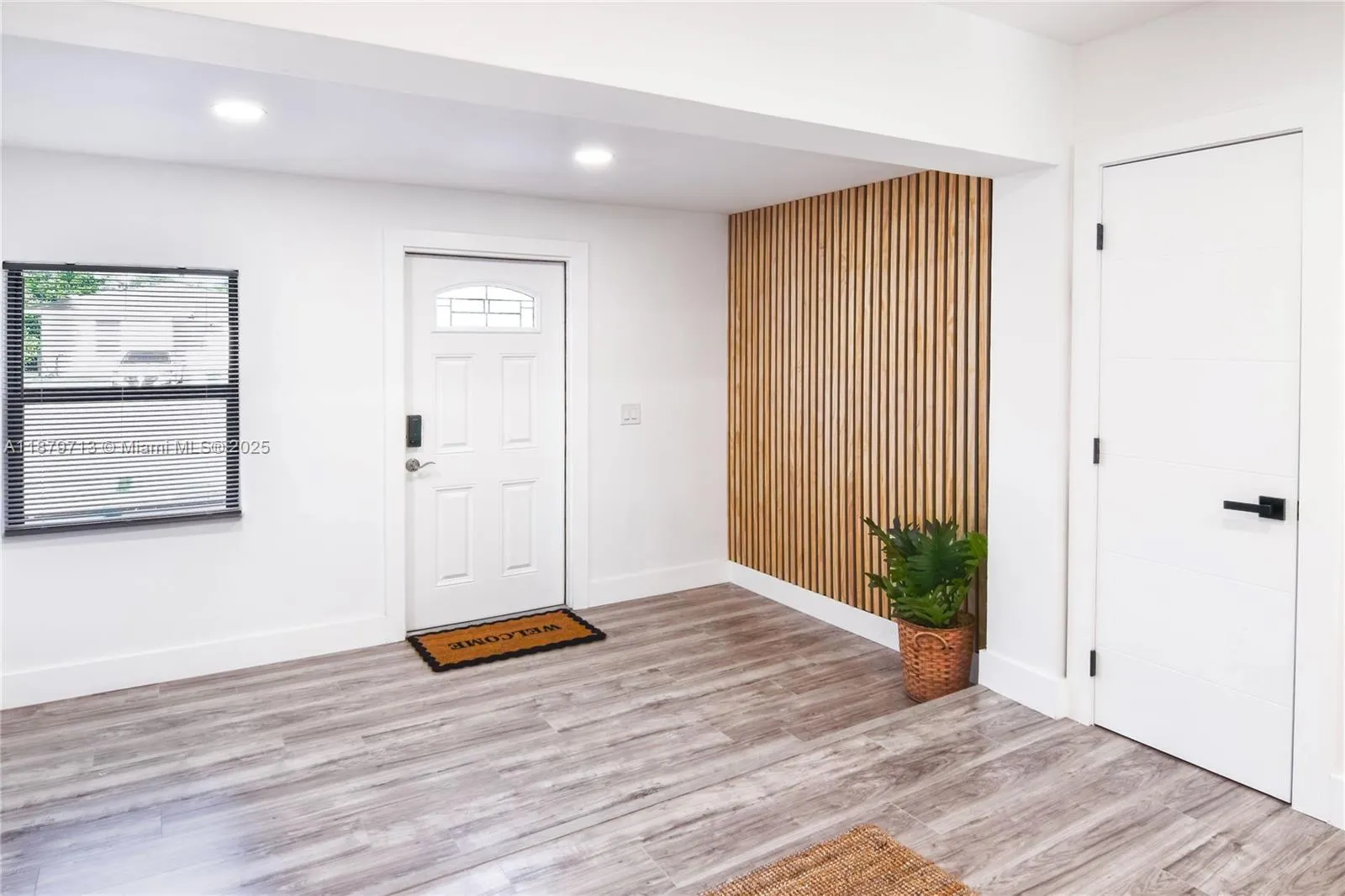 413 SW 22nd Ter