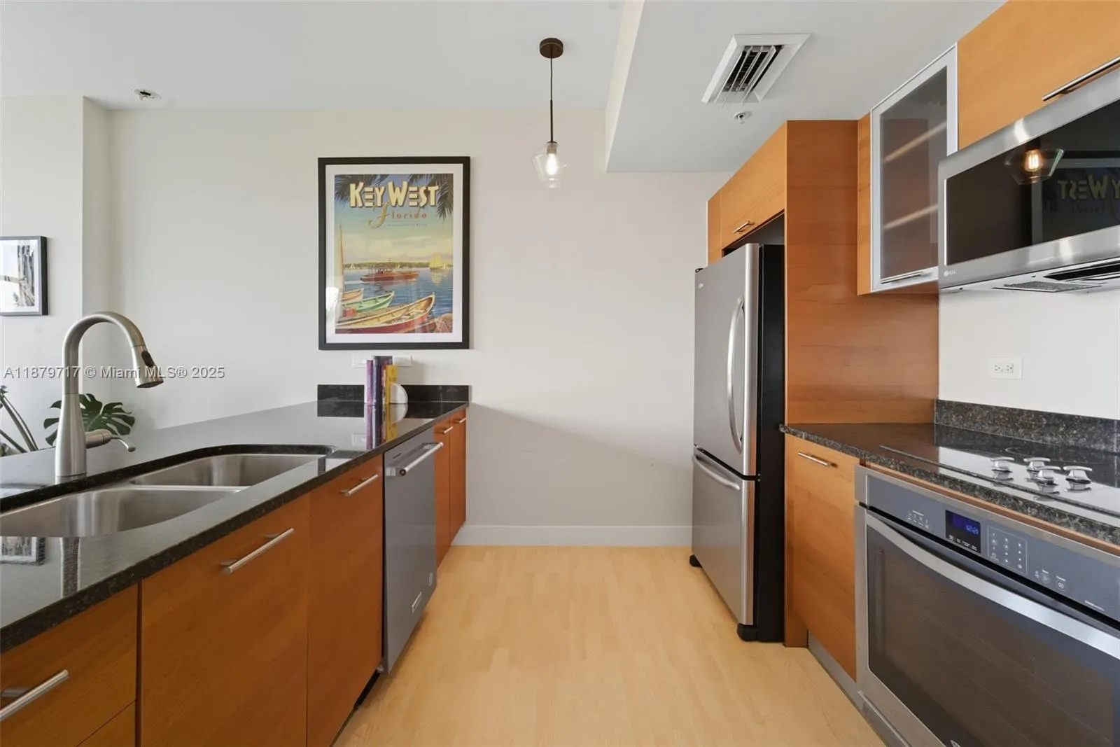 3451 NE 1st Ave, #M0403