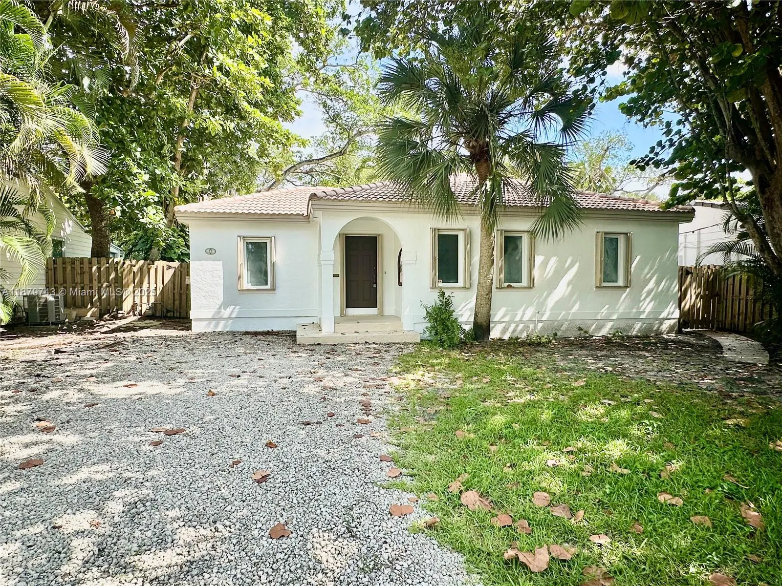 22 SE 11th St, #22