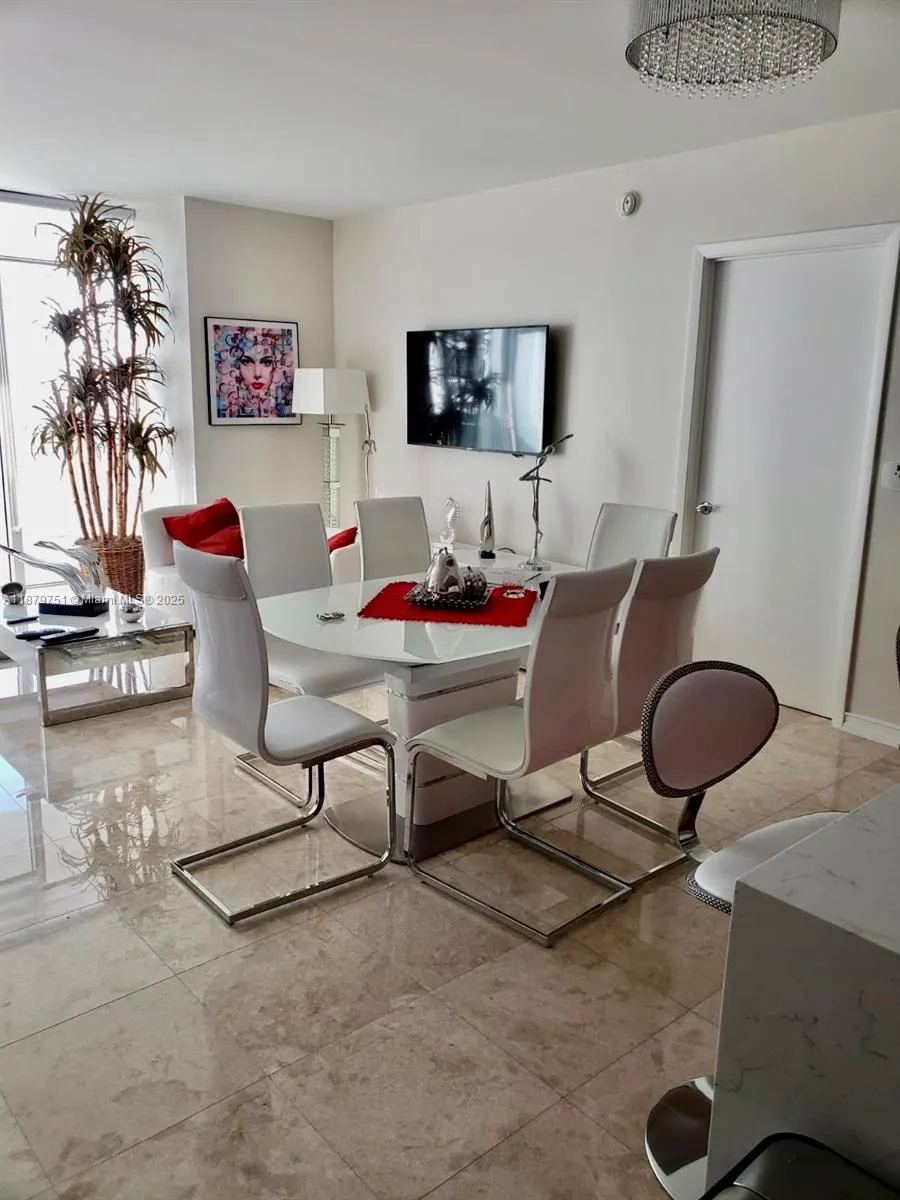 1830 S OCEAN DR, #3910
