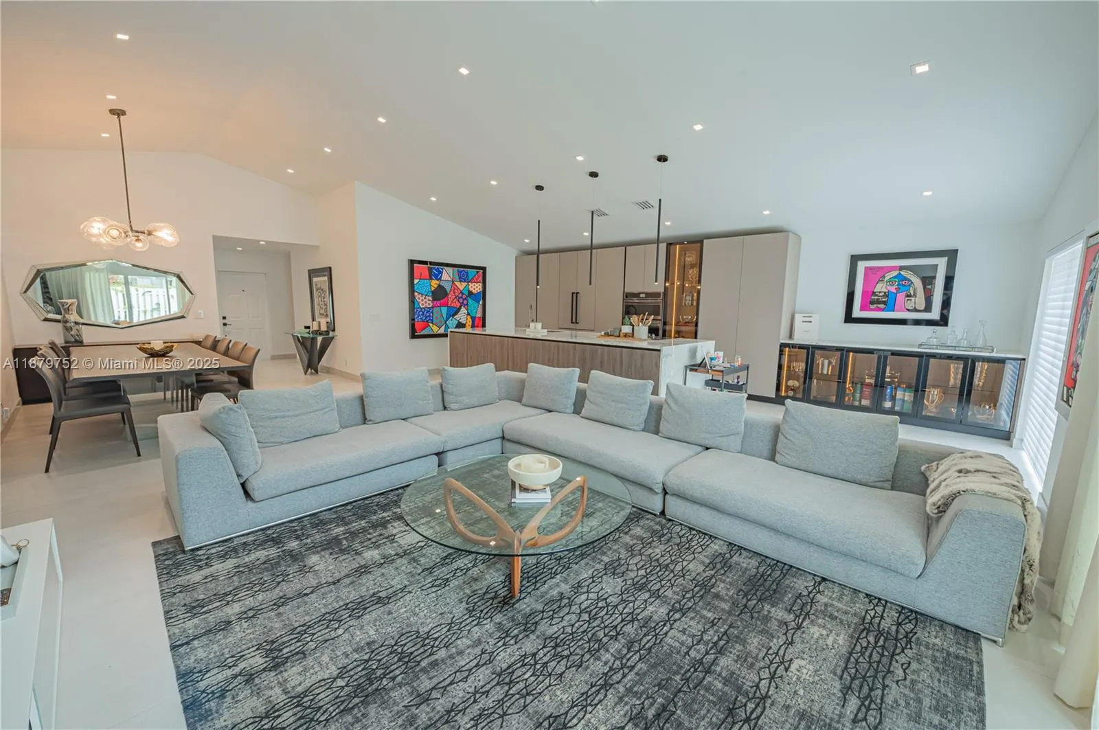 3380 SW 50th St