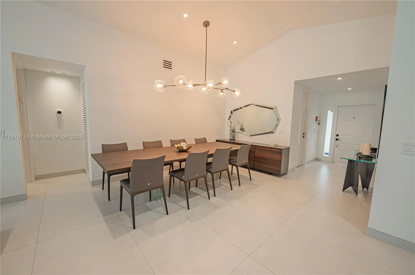 3380 SW 50th St