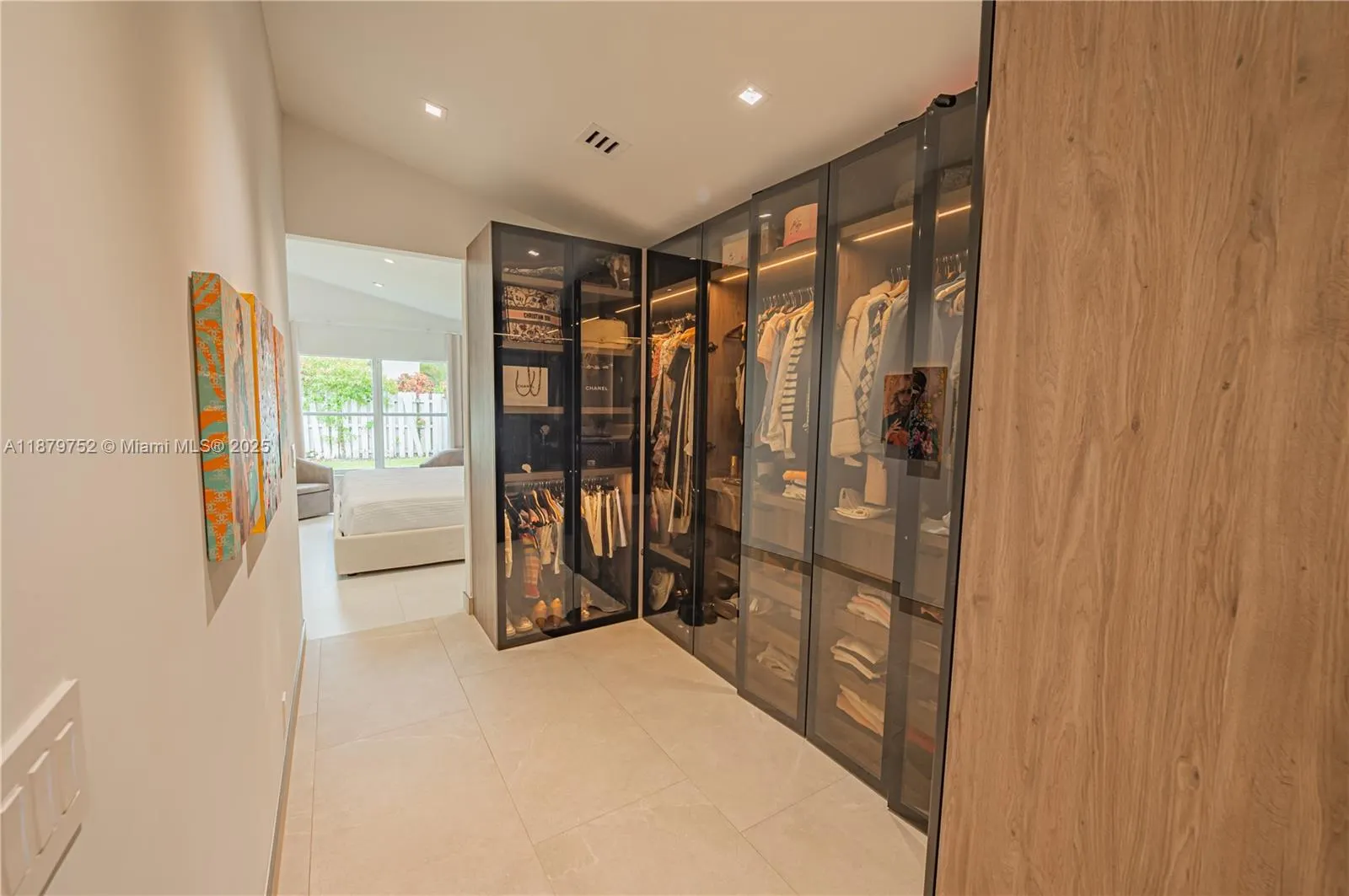 3380 SW 50th St