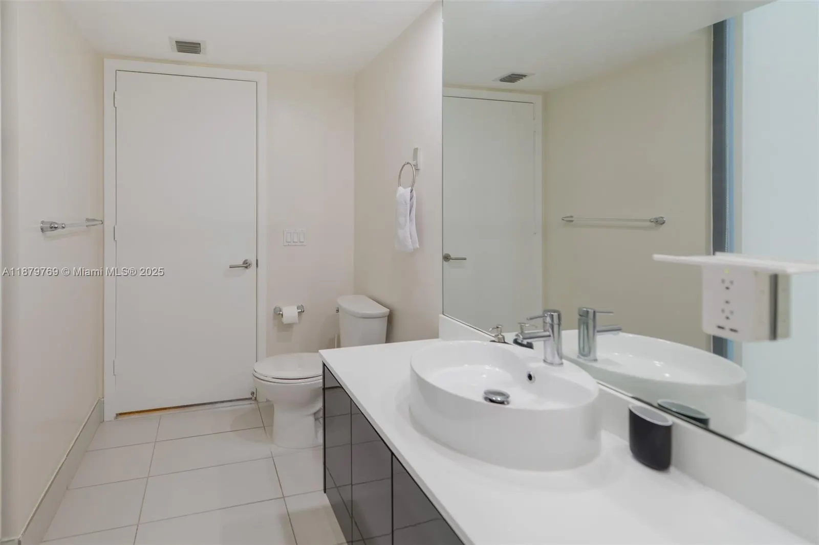 31 SE 6th St, #1807