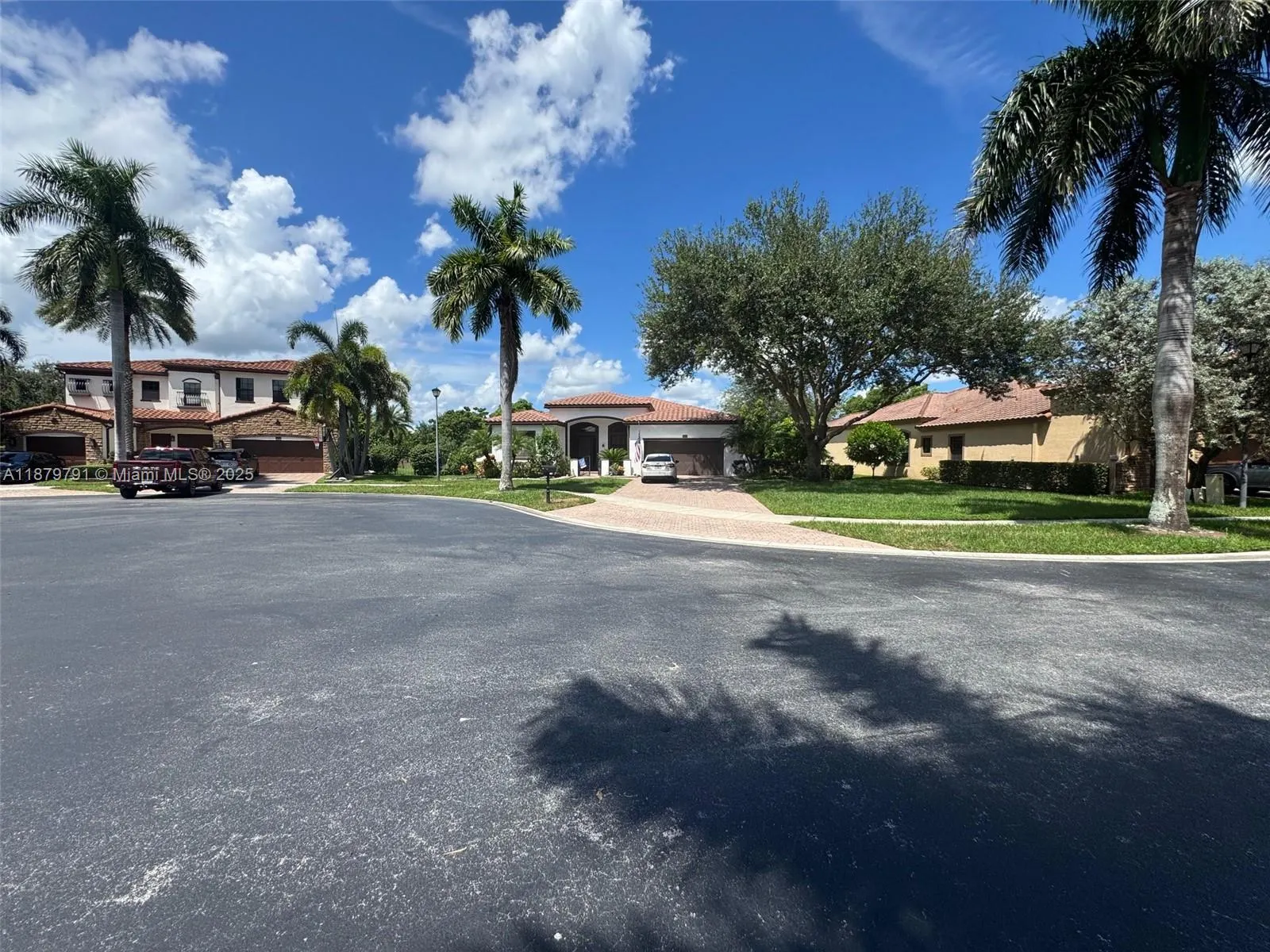 3445 NW 87th Ave