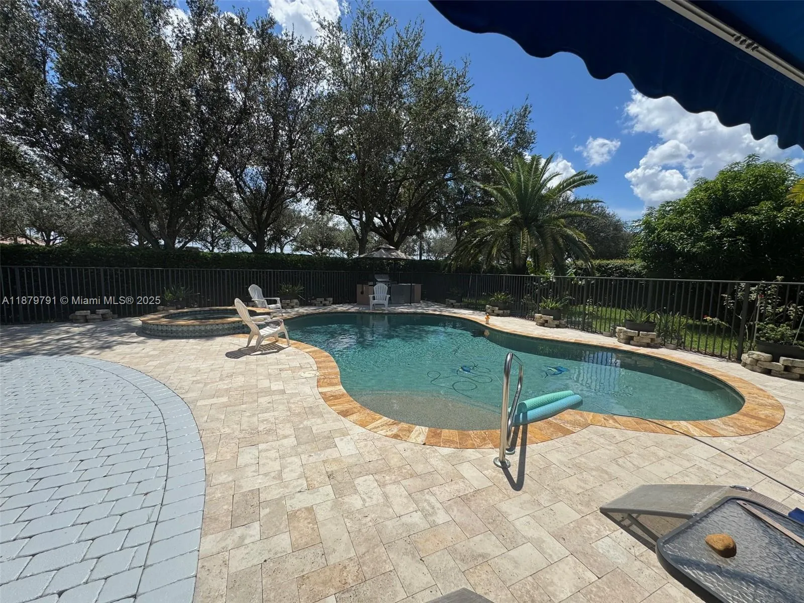 3445 NW 87th Ave